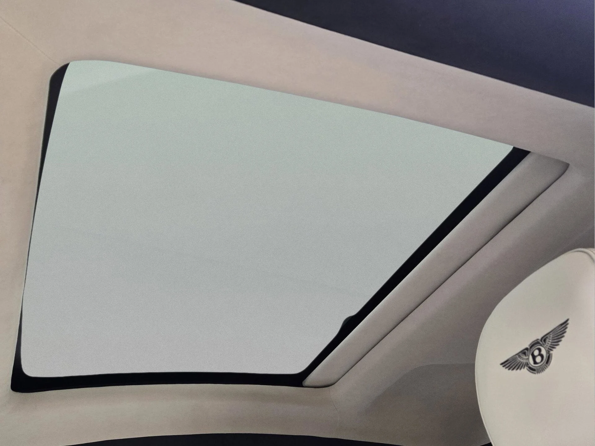 mph048_18791049_3c441703e397ac6b91ccf25853373cdcx_78d9d6993a