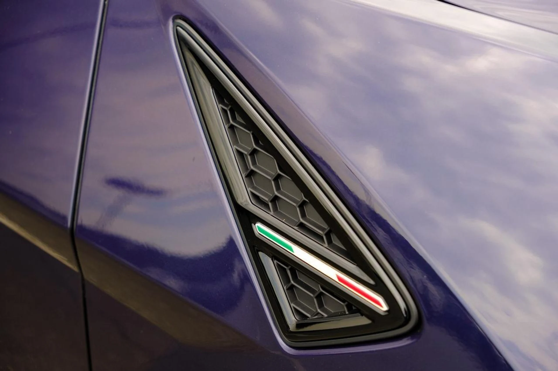 mph048_1881282239_b8de4fa4a042e9b8aee158023679f0d6_33c2dfee46