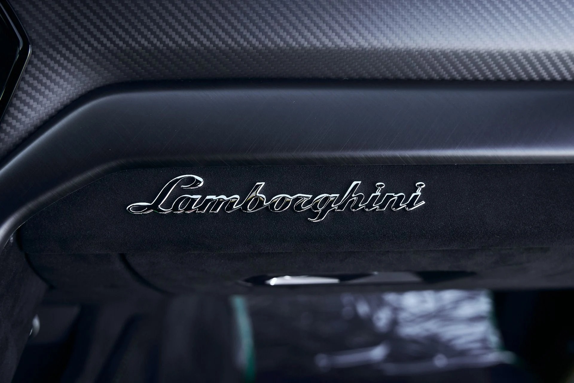 mph048_1908367486_Used_2024_Lamborghini_Urus_Performante_1772849114_43f011ad63