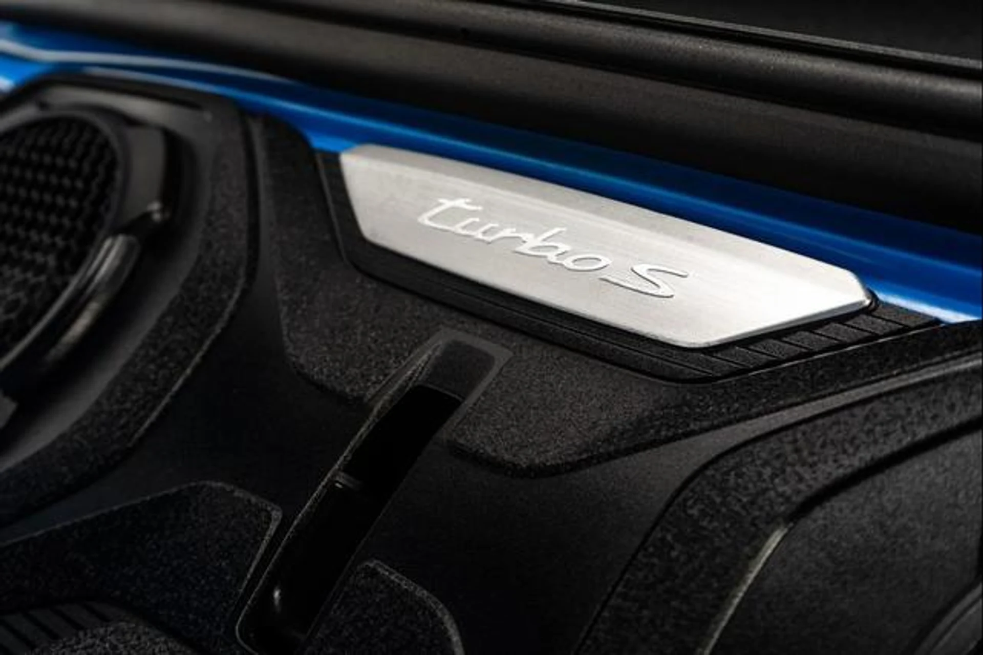 mph048_1913315855_oapu_QZ_8_U9xm_Y0zkpx_Eu5_Gj_YVKQQ_a36841591c