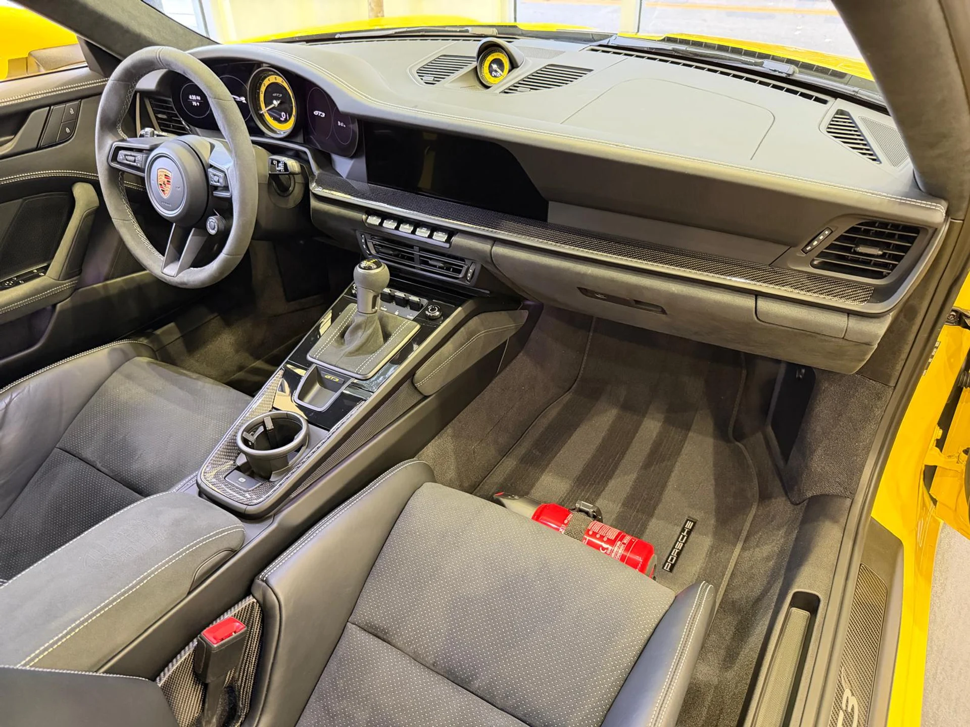 mph048_1918312736_Whats_App_Image_2025_12_22_at_6_00_56_PM_19_2c84be935b