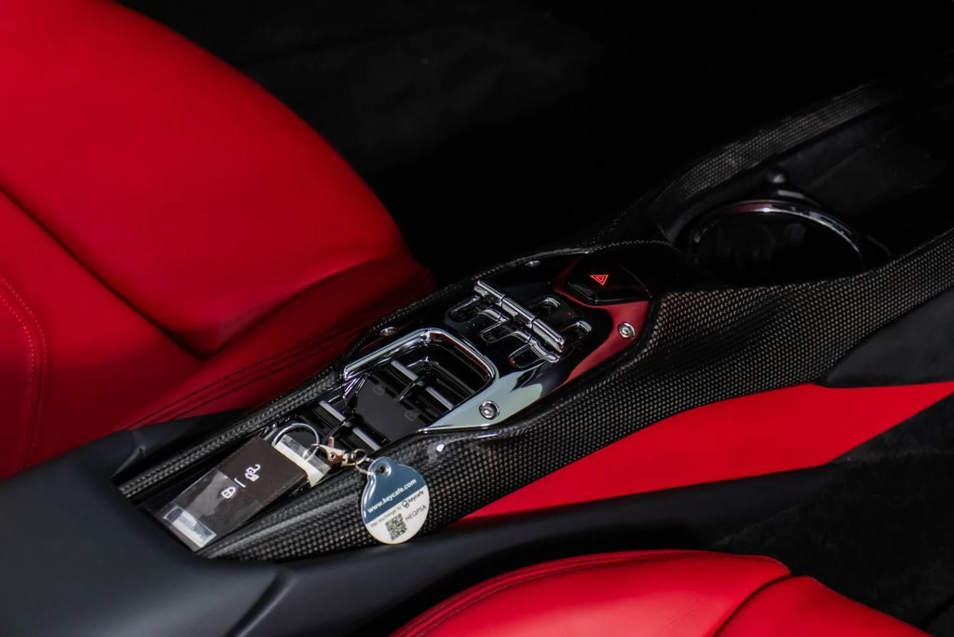 mph048_1944560244_e8cafdaeb1700e6e5cf4b0dc79b00056x_52a6ddb006