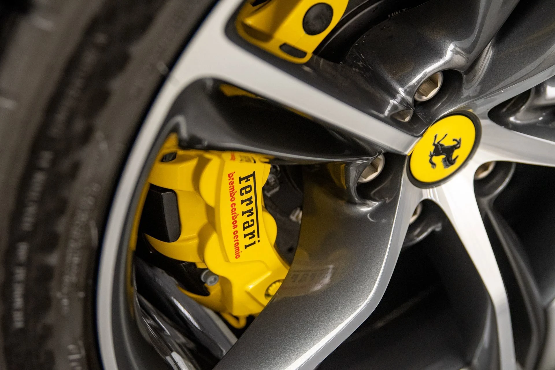 mph048_1944838767_0e36c023d615480197518d688cd23205_4bfc34baae