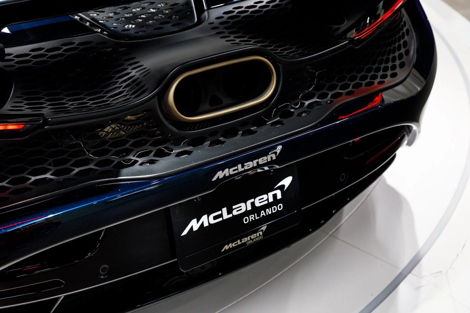 mph048_1951201677_646_p49_l_d540d0bf7c