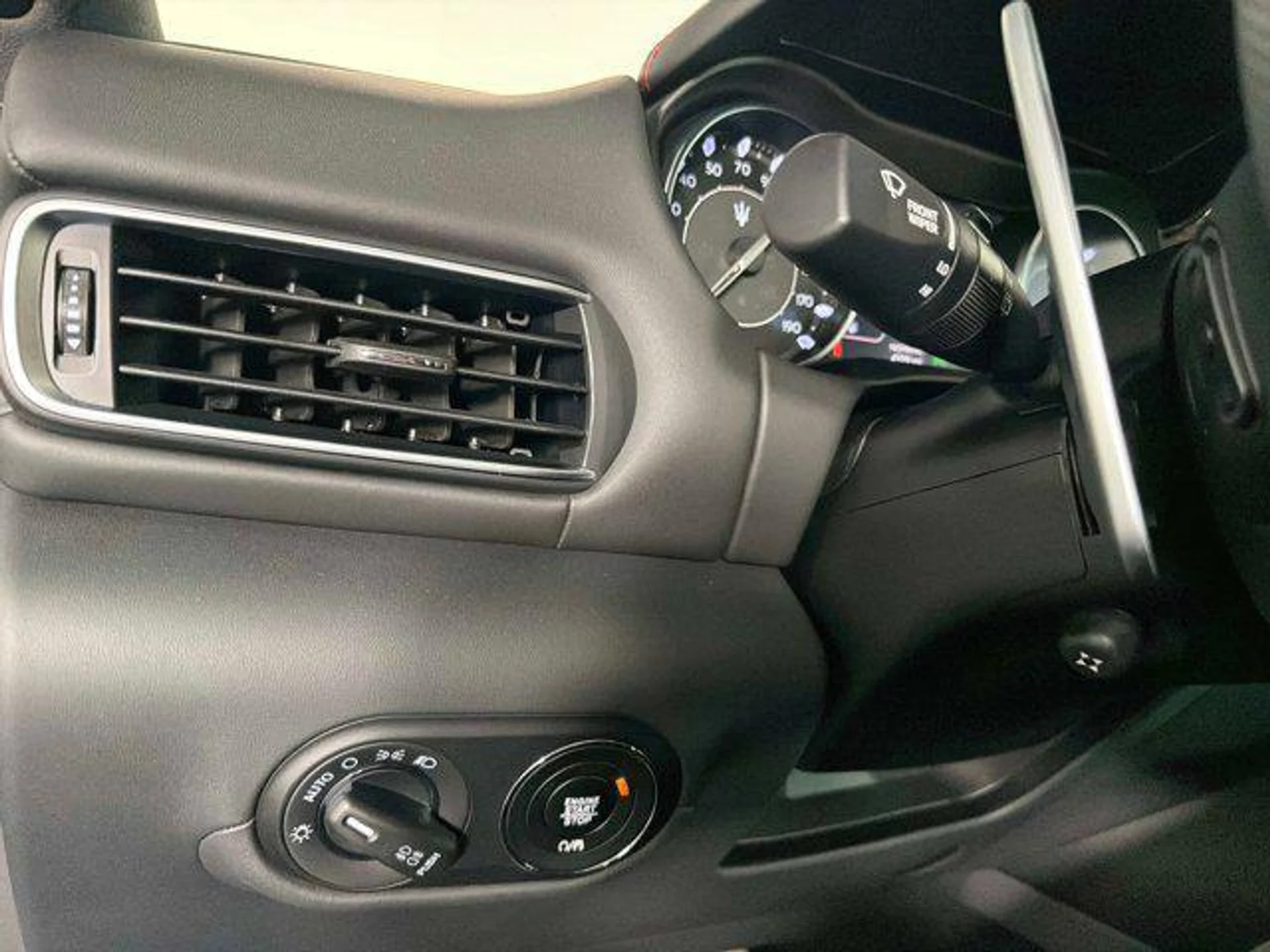 mph048_1960164137_hr_L_Lj_Nuf_V3_Wu_Rg9_fe_O_Cun3ids_30a79ff0a1