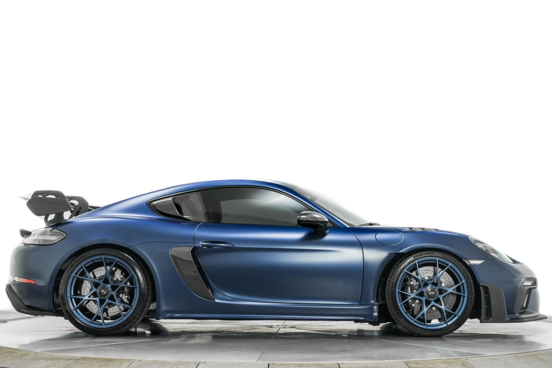 mph048_1964294550_Used_2023_Porsche_718_Cayman_GT_4_RS_Weissach_Package_Low_Miles_Carbon_Ceramic_Brakes_1778610902_841ee5e035