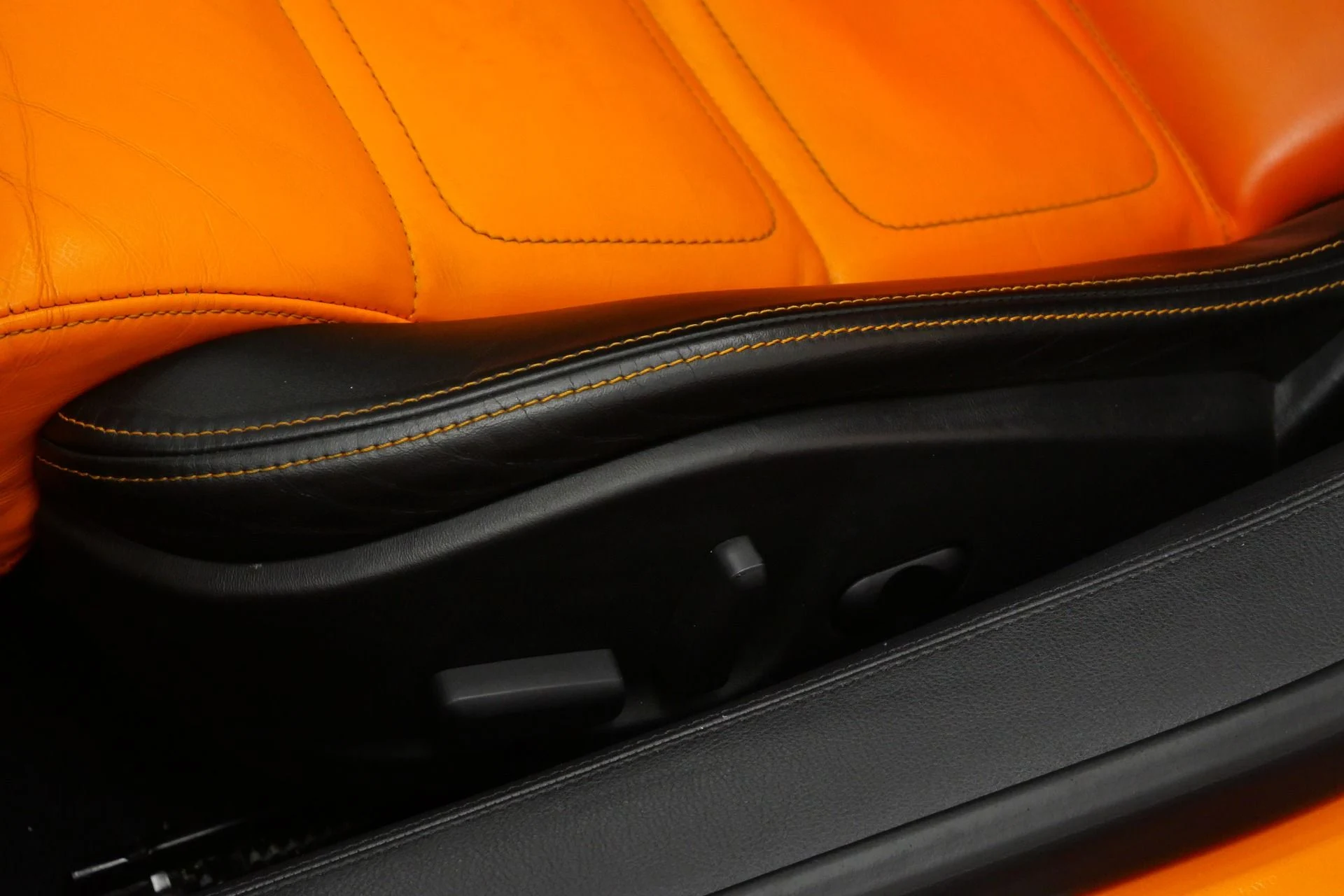 mph048_1969311563_Used_2007_Lamborghini_Gallardo_Spyder_Low_Miles_Great_Colors_Callisto_Wheels_1775142788_4131afae9c