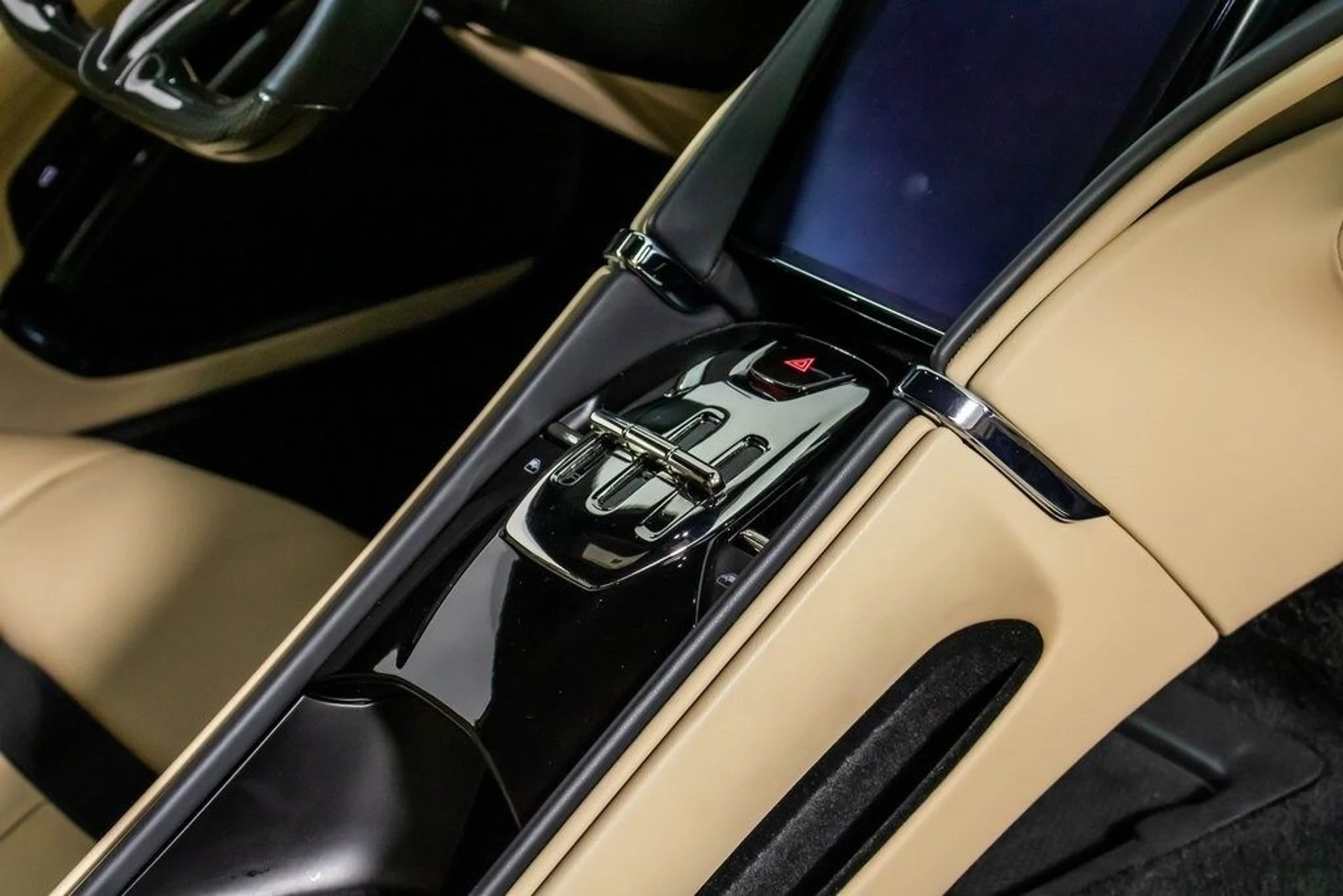 mph048_1990919273_272607b8ed63b1323b8c60dfd704e9f8x_704ca74961