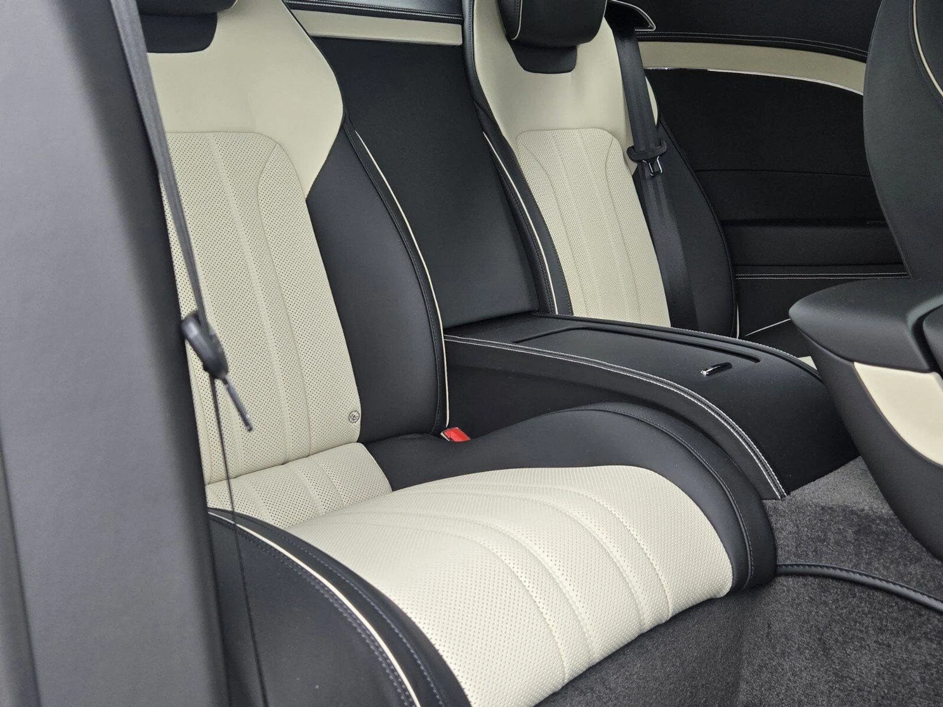 mph048_2013273177_264d917a1b99086b4395a22583f20461x_a669f646e9