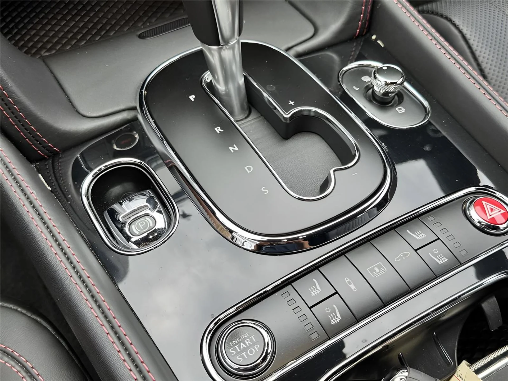 mph048_2027332443_74d10e2465a56751551cafe390bce5e1_a6d4c2d344