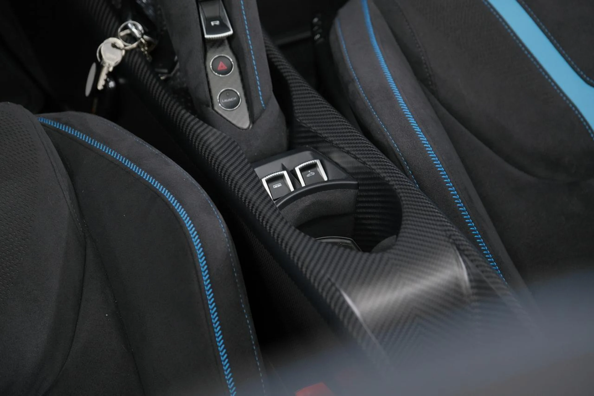 mph048_2027967634_4e36510b1a07cc650deacf2b8cdc8597_9b838af816