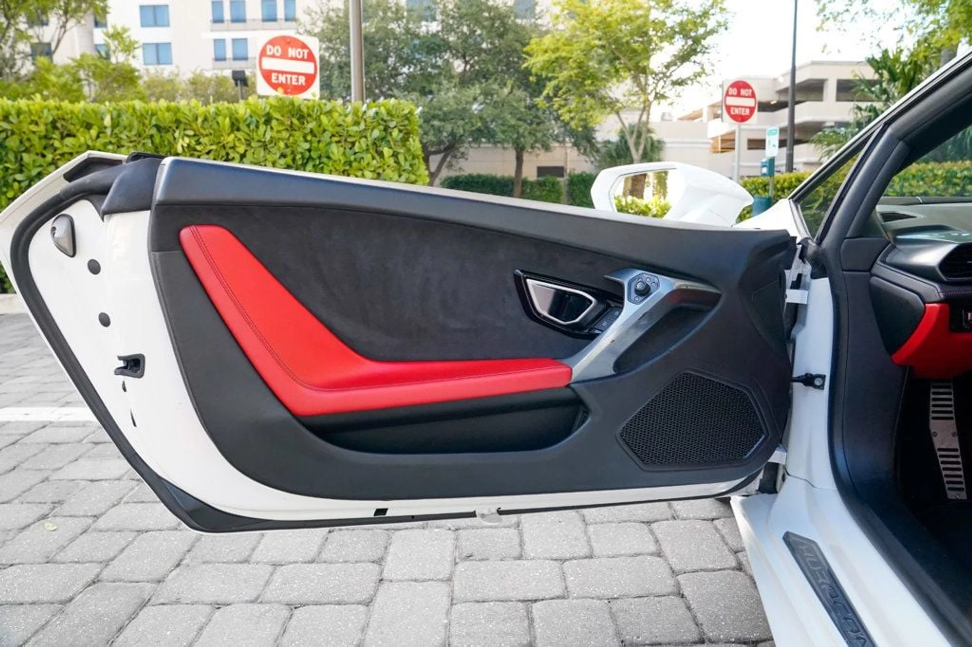 mph048_2032516606_22924825_49_1024_6a33d50ec4