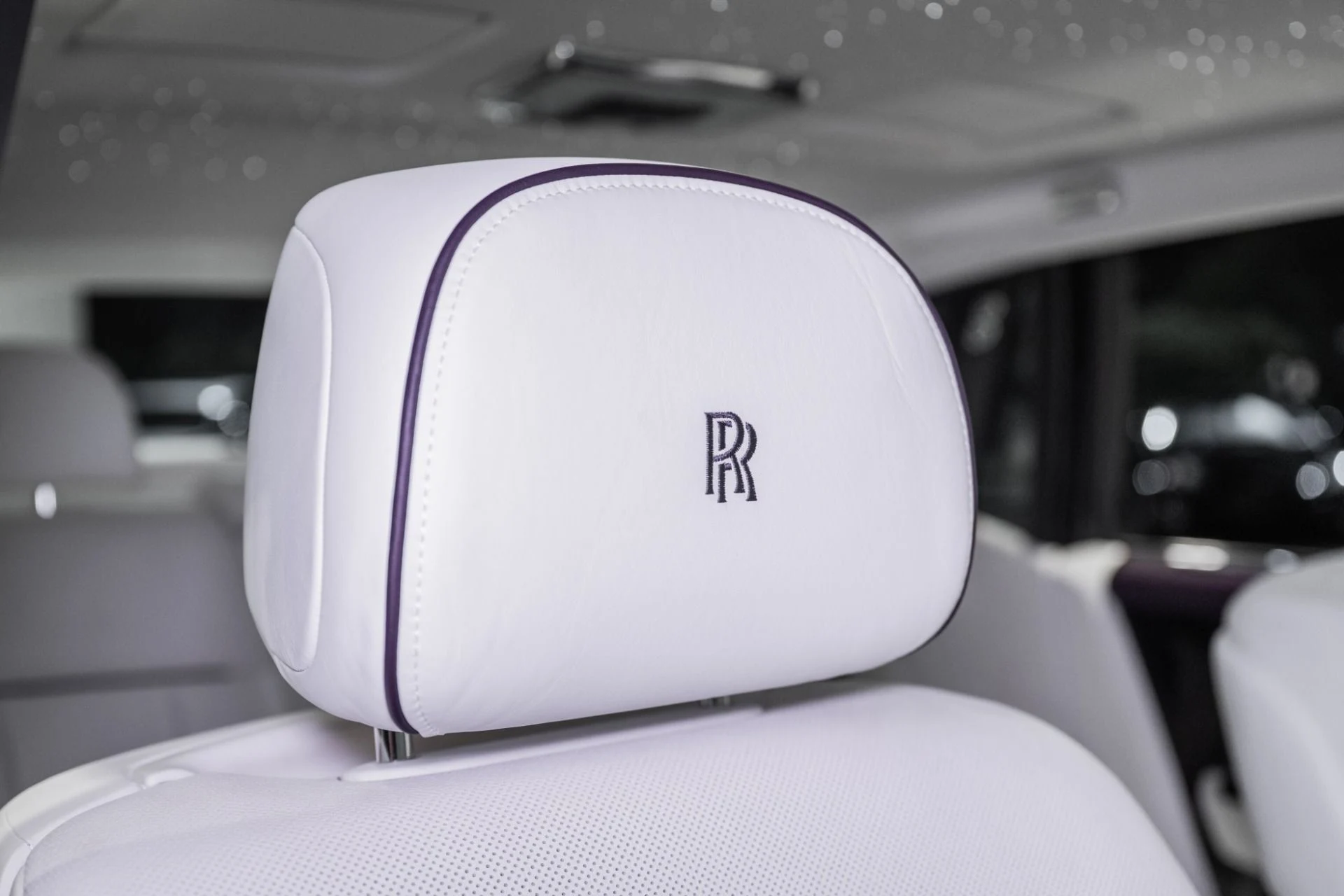 mph048_2032602925_Used_2018_Rolls_Royce_Phantom_1778080053_e4e93e09a9