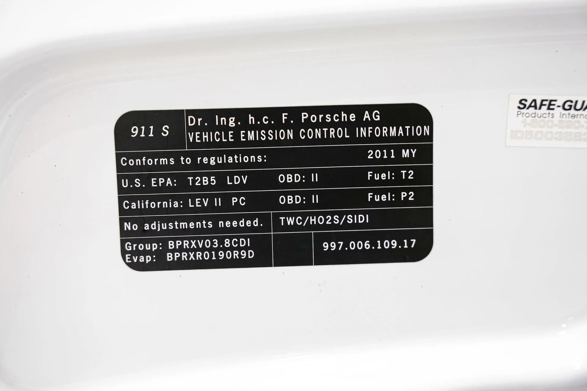 mph048_2048467240_c2ca4765f47231a43d280450e9b4bffcx_7a0715f639