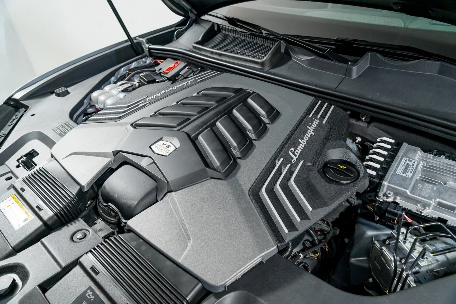 mph048_2082691208_2b52d979fb9c4c85883f52e71e2dfb2b_37434f5927