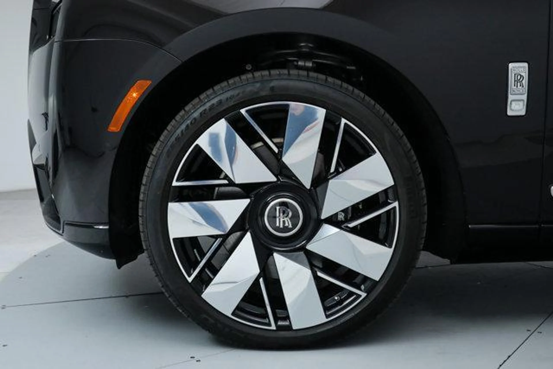 mph048_2083219605_Jb_Sr97cc_Aoq_Ma_Eb_Zo_Zt_D0_Qb9_Jl_I_384f416ddd