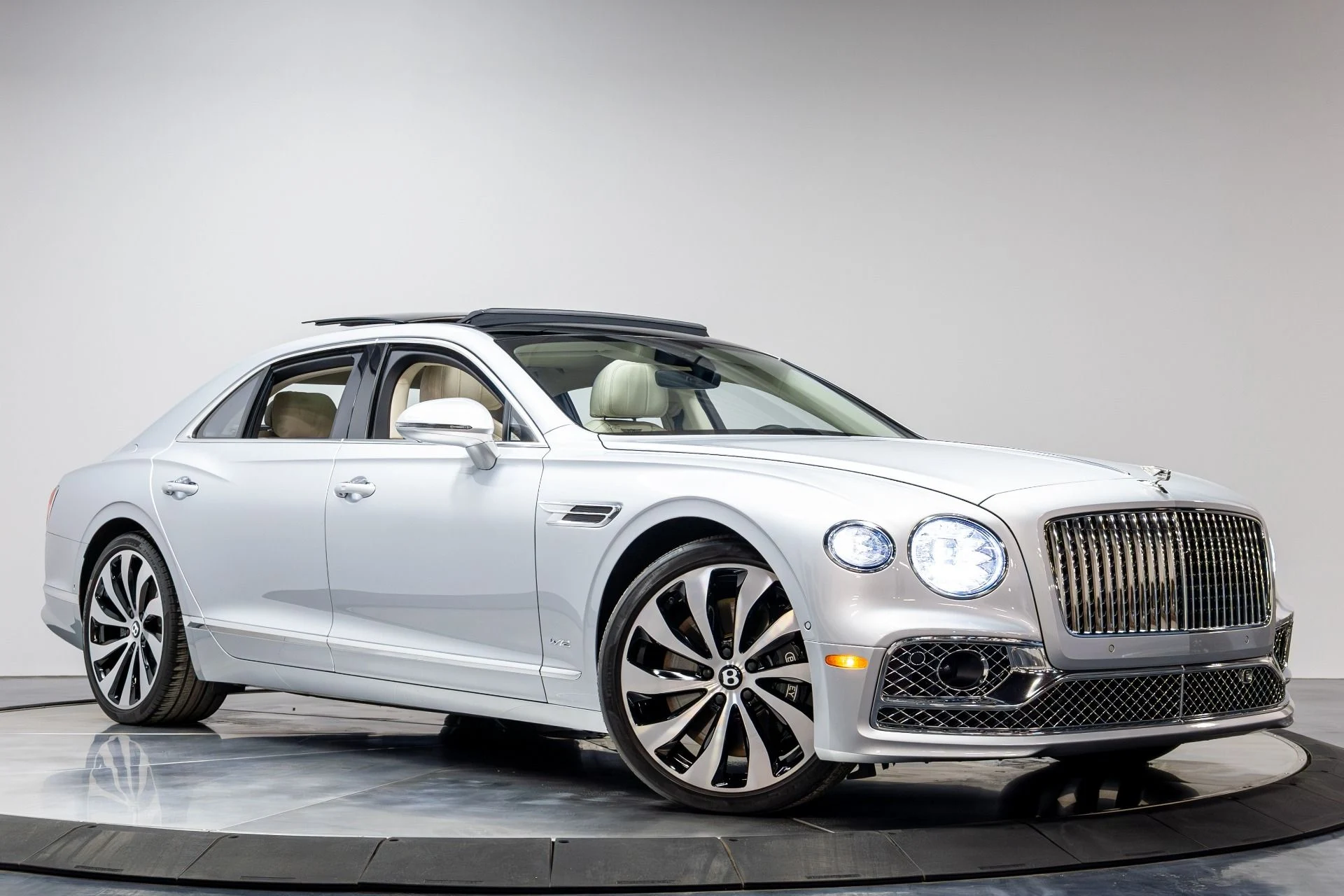 mph048_208356514_Used_2021_Bentley_Flying_Spur_W12_1772666284_c98e428af3