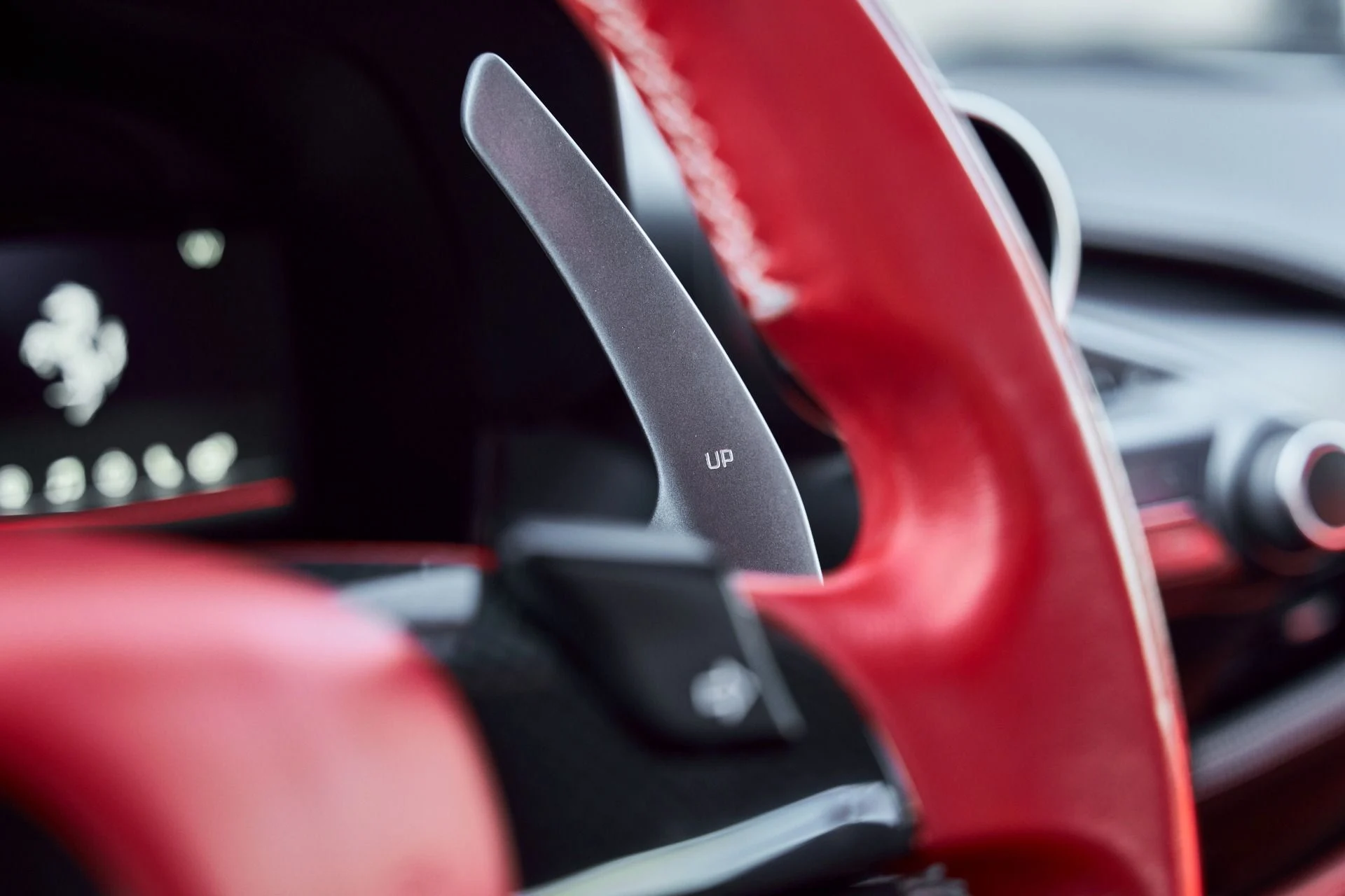 mph048_2088472722_Used_2021_Ferrari_F8_Tributo_1766025194_8b18e06511