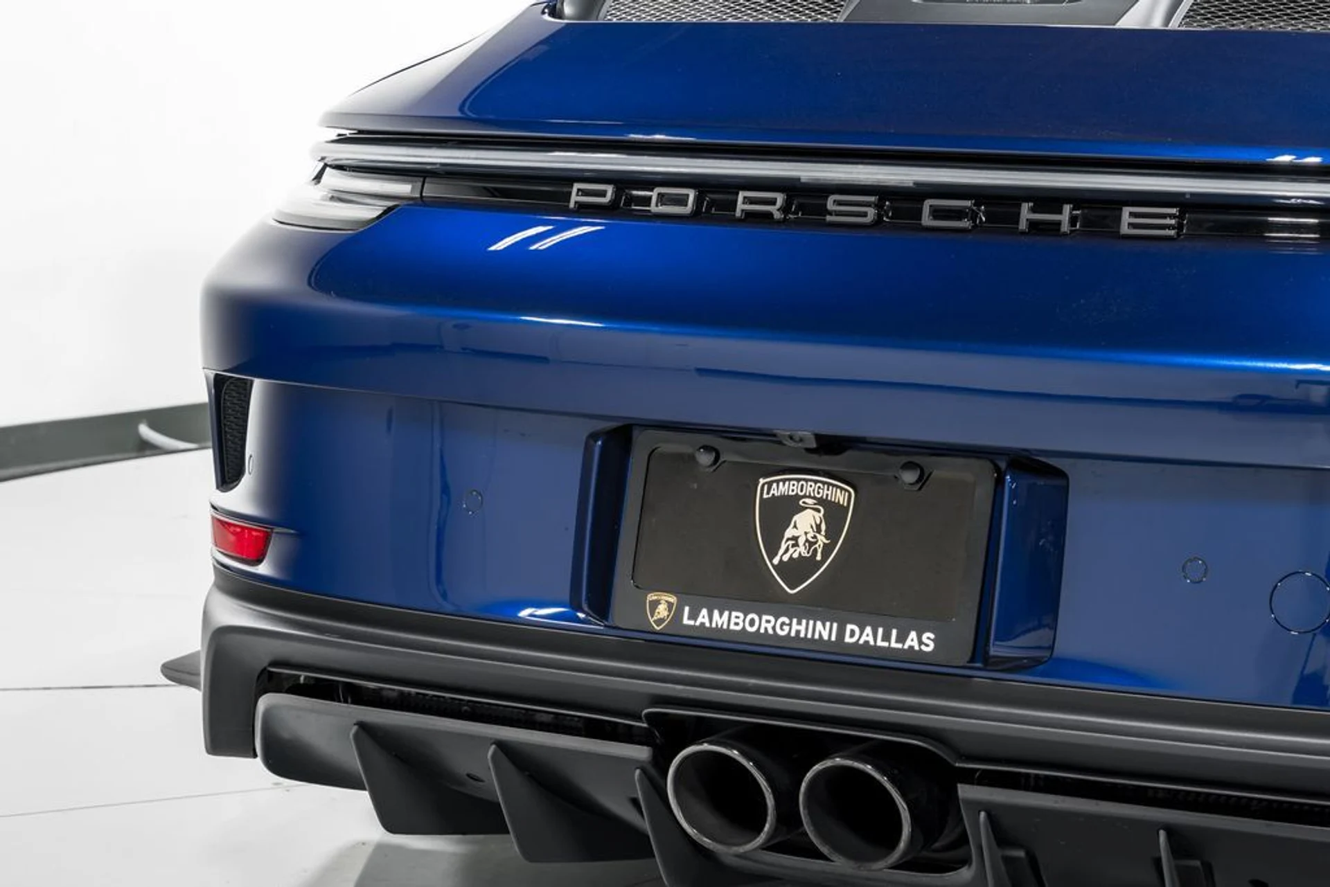 mph048_2089559806_e9f4a45a3650bc41d04adb8426a0fdb9x_829400cc45