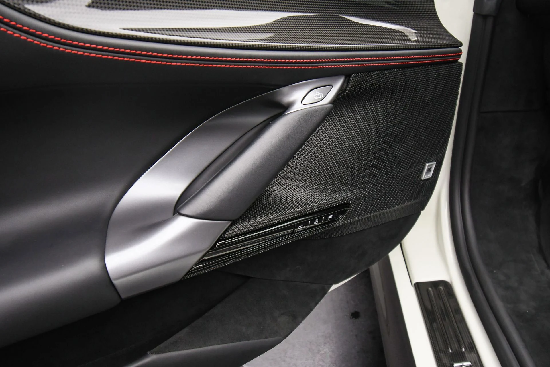 mph048_2090222111_e502edc409cb4d30ae756a0002ccd209_7a1b0f11dc