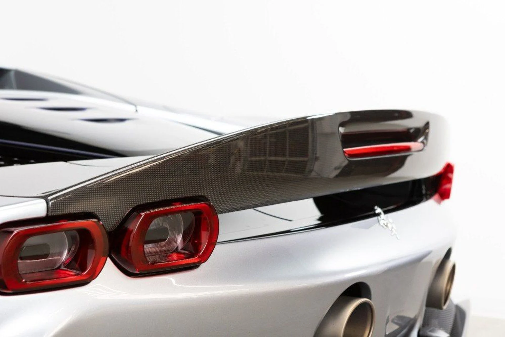 mph048_2092191402_637bbeea7eb54662b7781ba4bb7ed967_7e26735a76