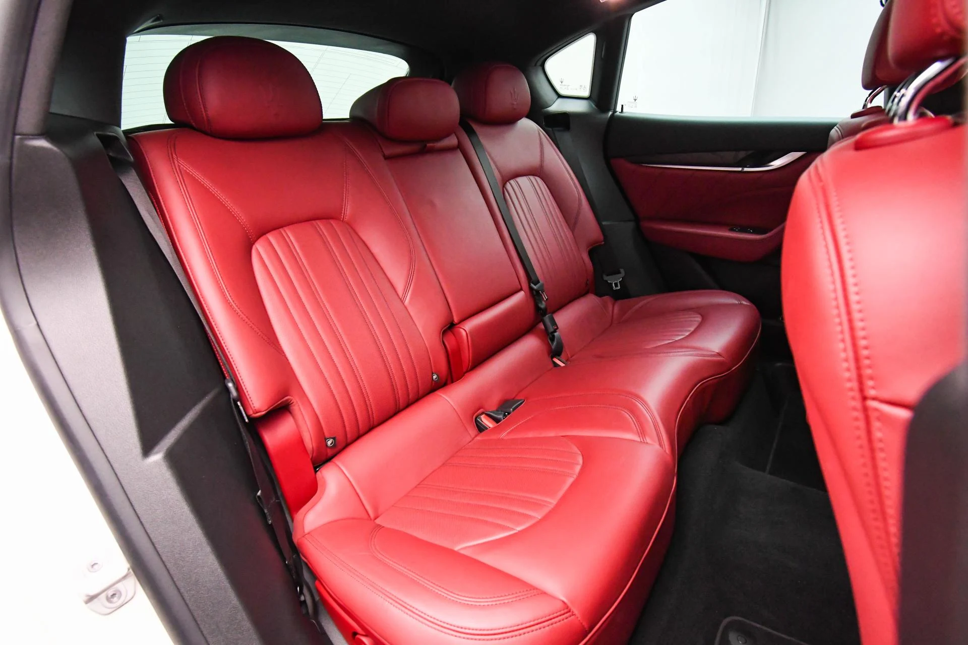 mph048_2102258553_Used_2022_Maserati_Levante_GT_1755332015_51e5a01c01
