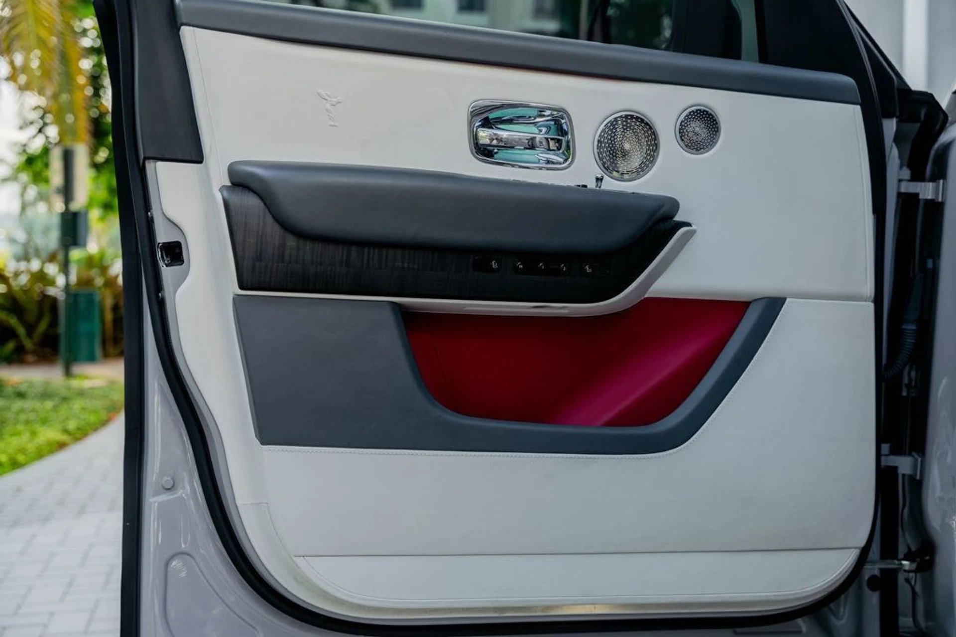 mph048_2103465730_22563864_49_1024_44de4172fb