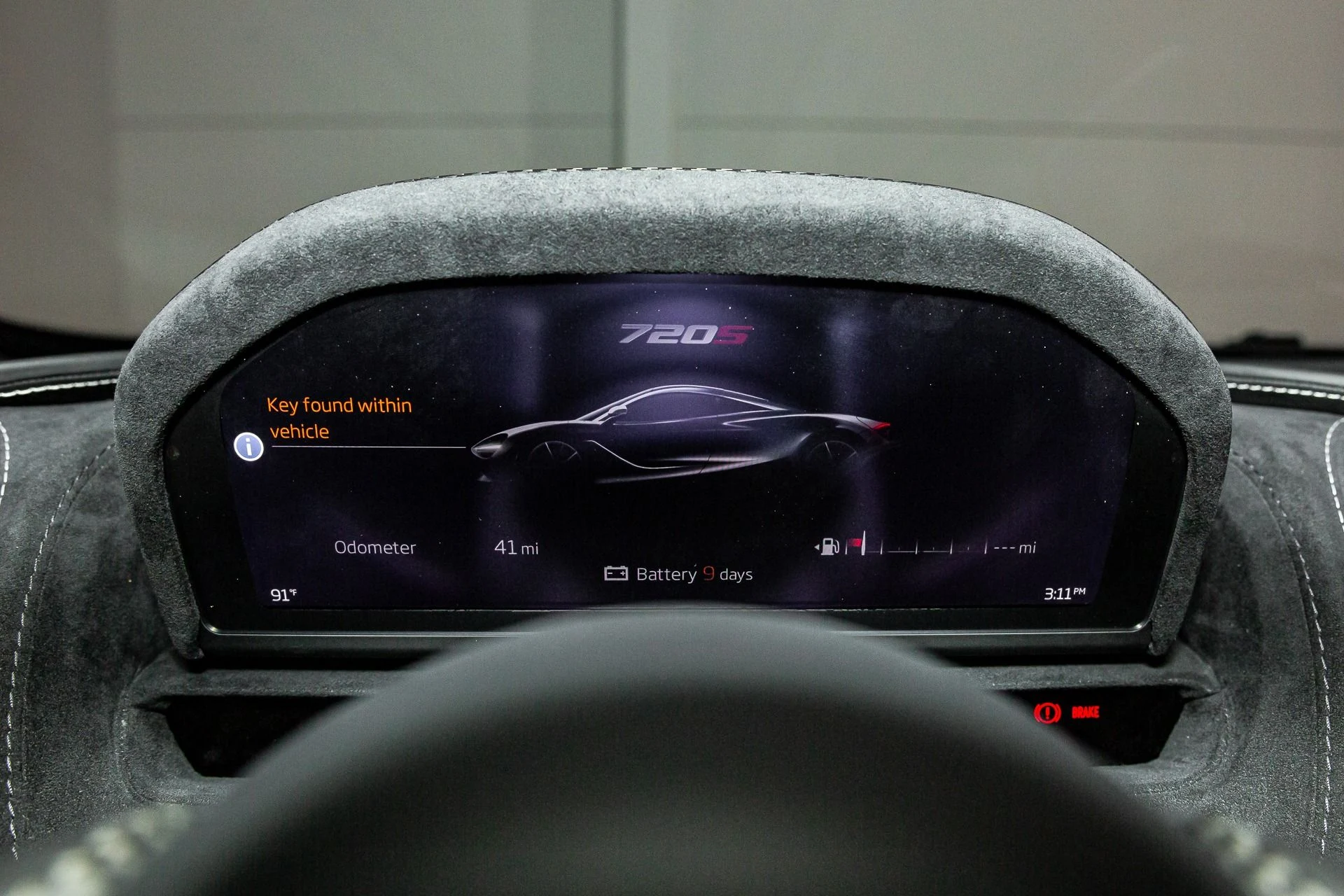 mph048_2129058411_24_p49_l_2a08f612ec