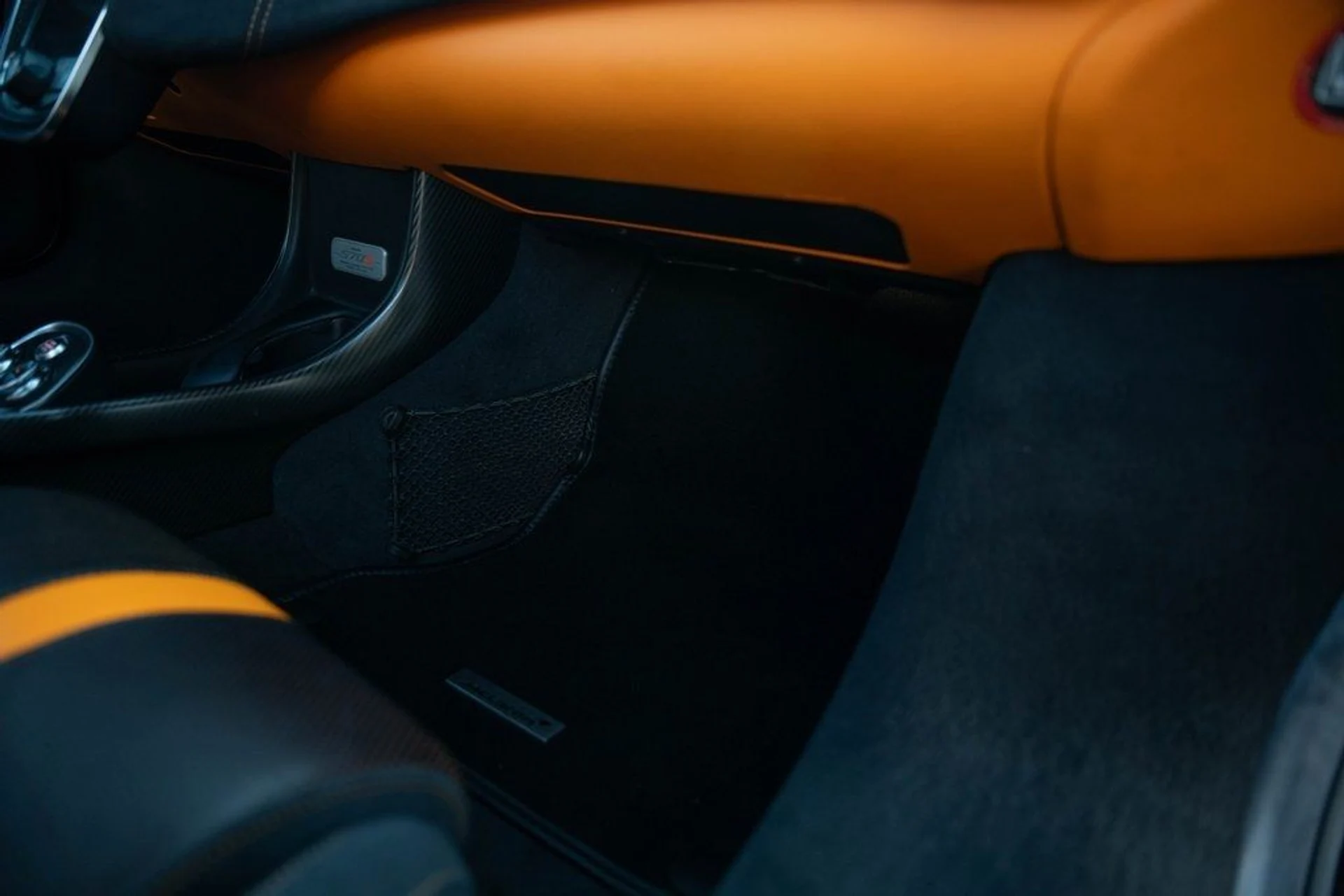 mph048_2133209664_image_50_3c1cf9a38f