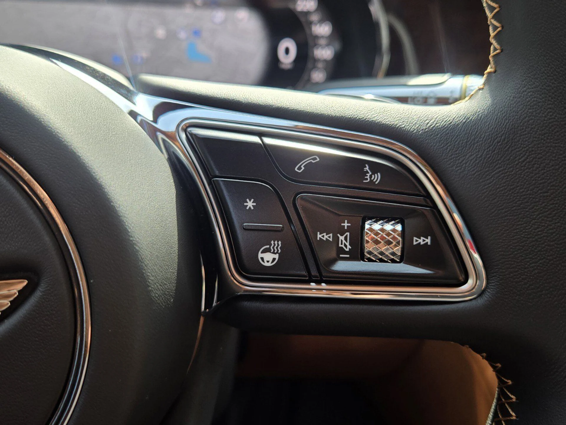 mph048_2138783379_8beabca00e24ef261061e246c6adae12x_79b32f9195