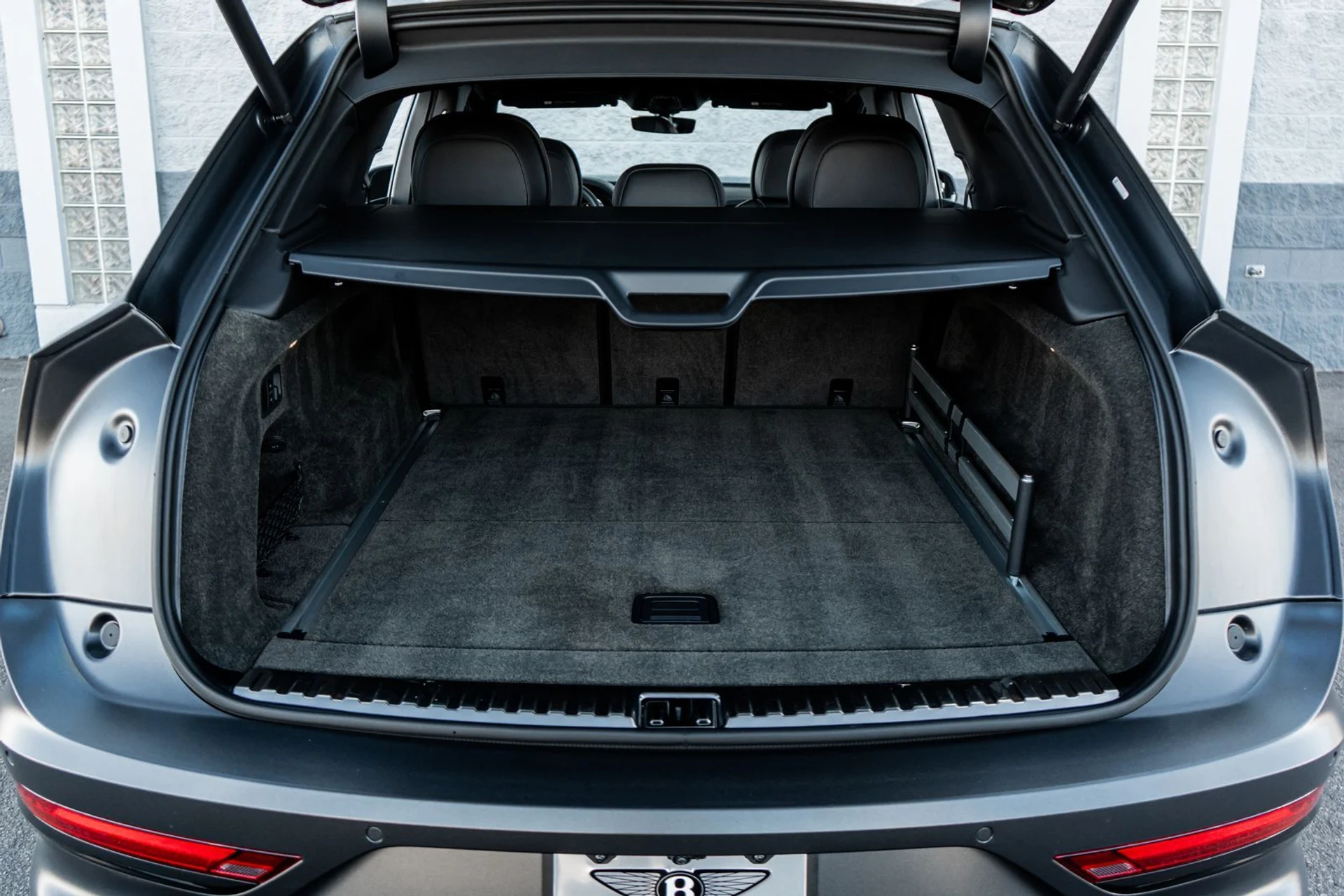 mph048_2142613172_32d59831_9efb_49b6_86b0_0f71f9e278f5_dc70814c33