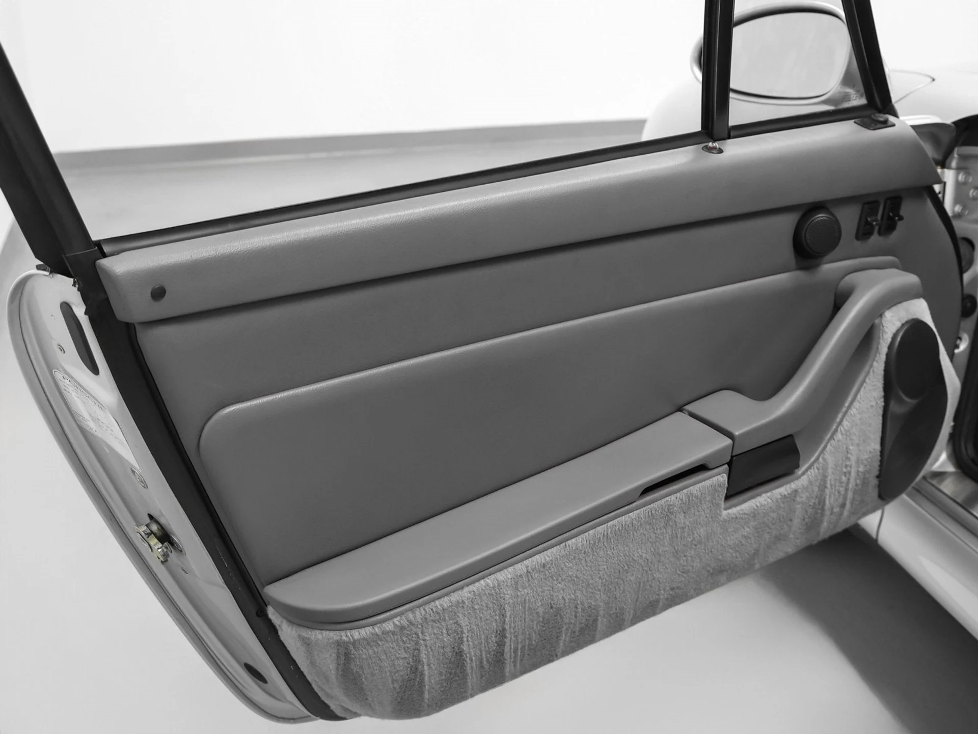 mph048_2167935377_49_7781a420ad