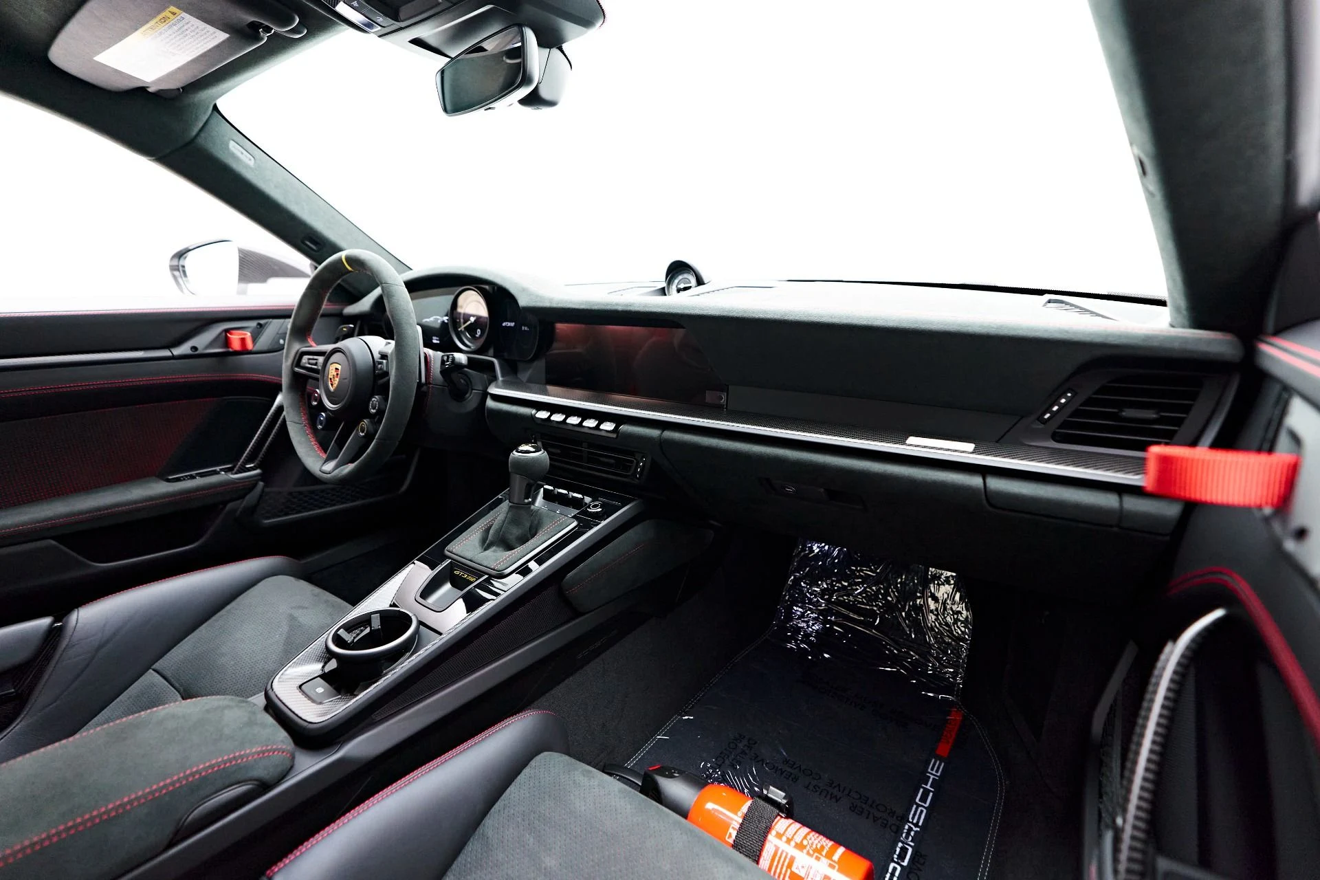 mph048_2196325888_Used_2024_Porsche_911_GT_3_RS_1754680271_cbd1fff36f