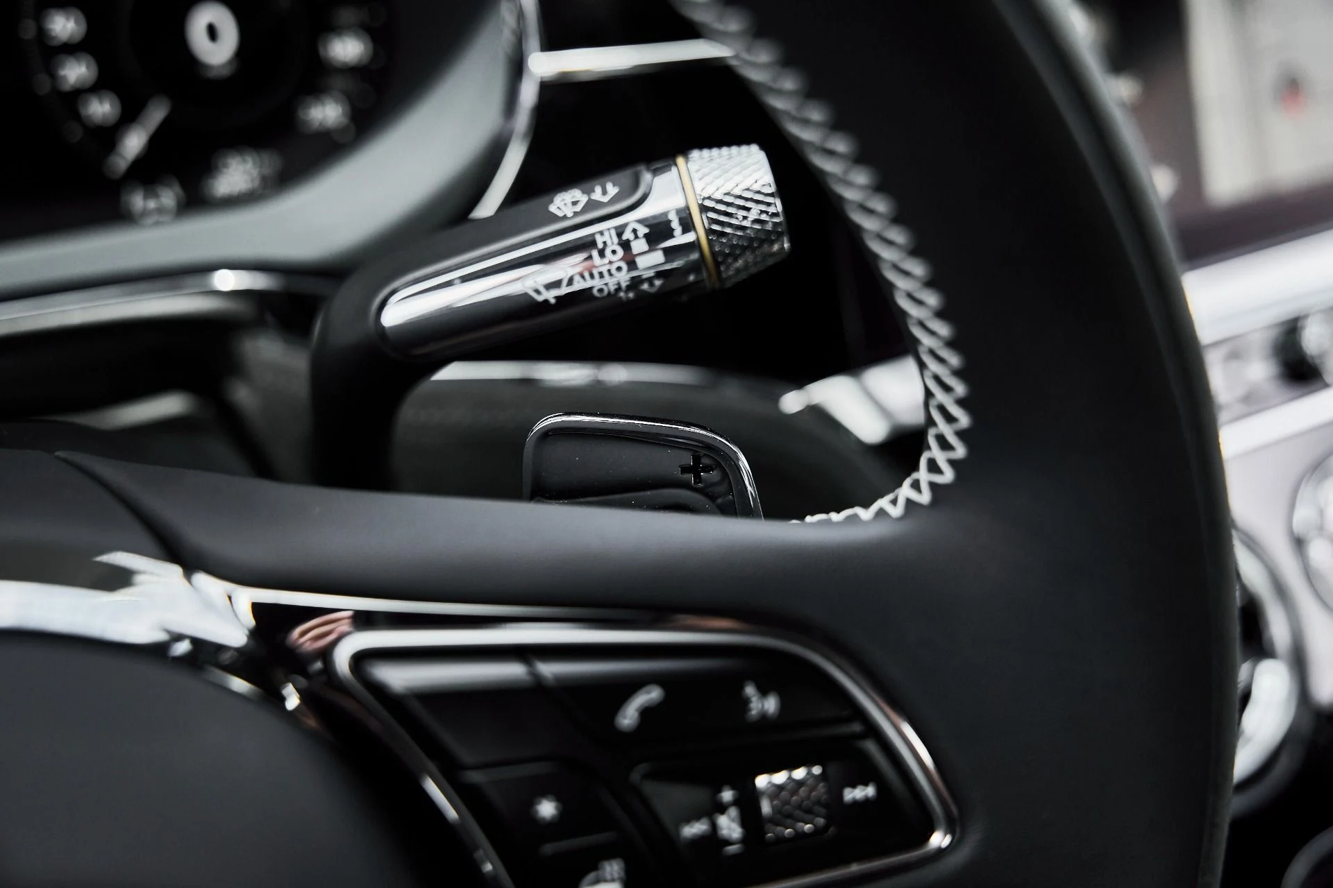 mph048_2205730755_Used_2025_Bentley_Continental_GT_Speed_1777077790_26db9193e0