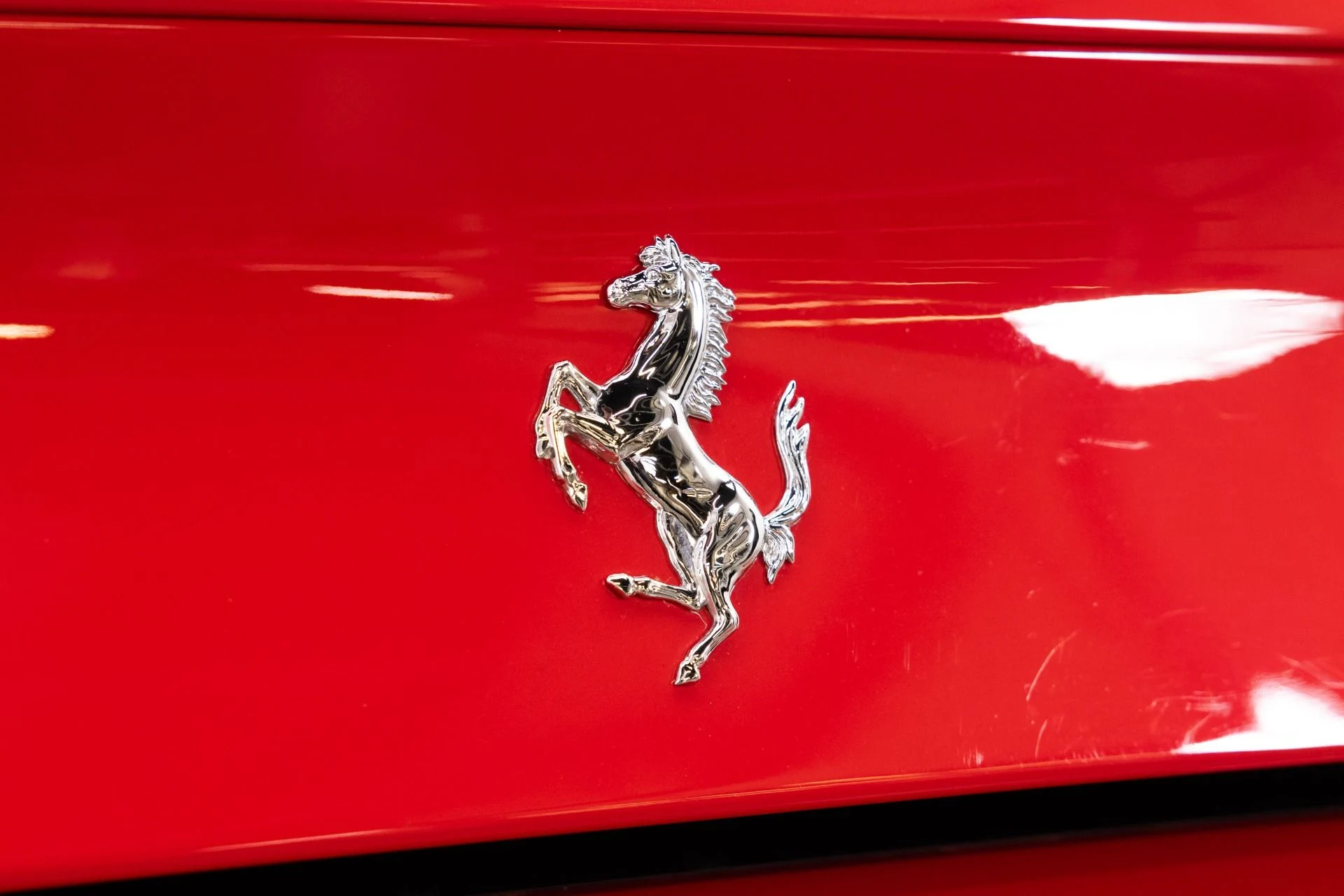 mph048_2208122369_Used_2017_Ferrari_488_Spider_1782928038_031dda2ef9