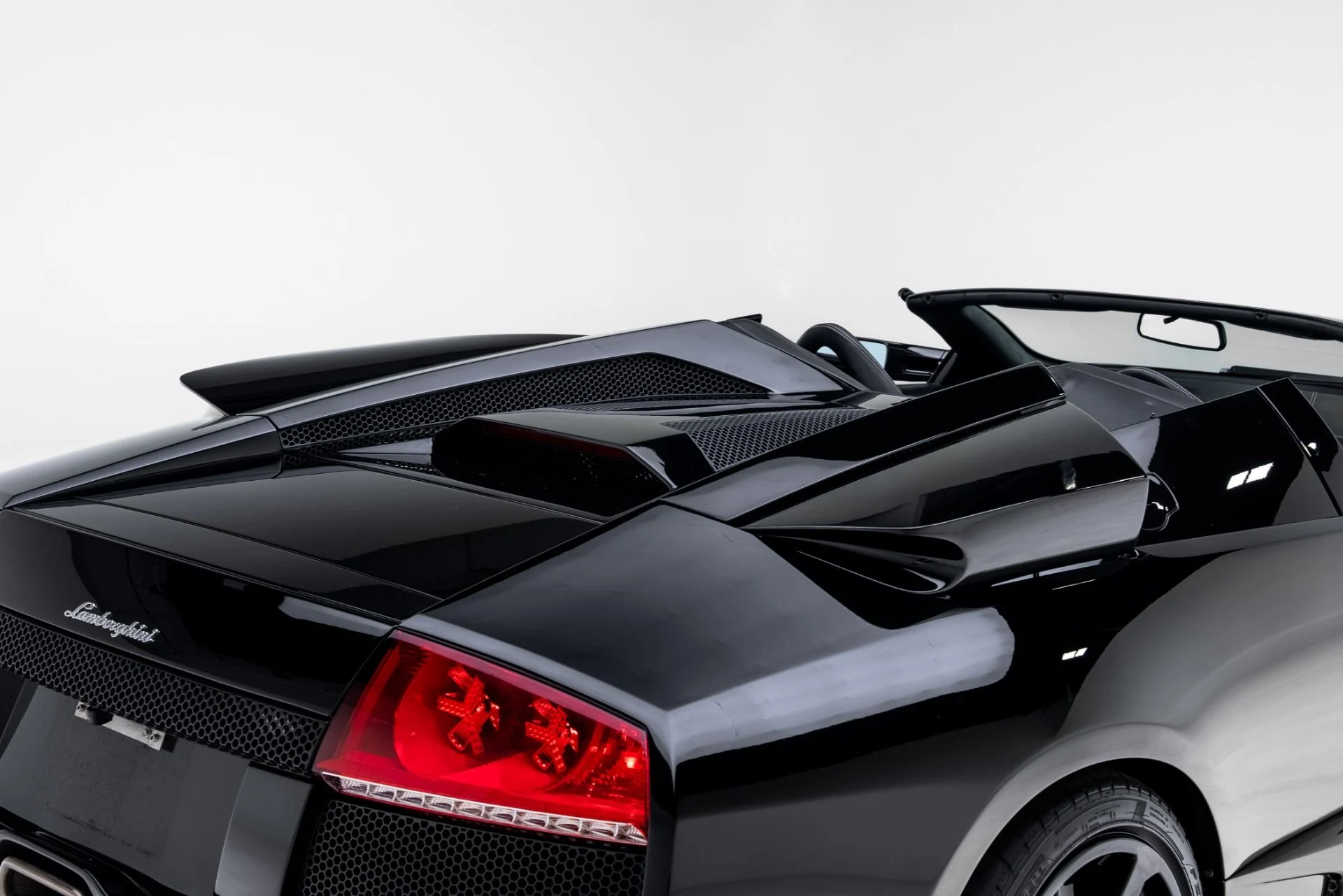 mph048_2215273669_Used_2009_Lamborghini_Murcielago_LP_640_1772151218_1783eafbb9