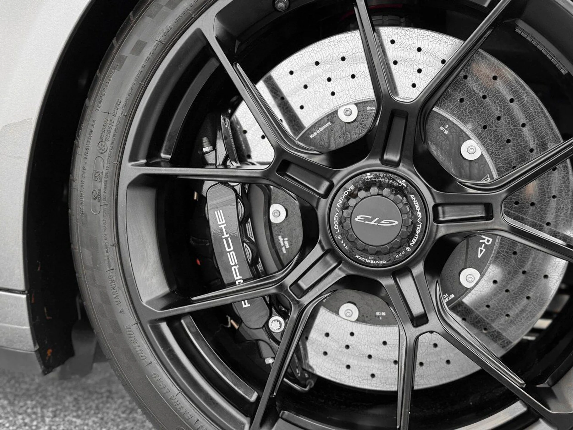 mph048_2219431903_afa0155b9fbf5d5812651bb30bc306c3_cbe288bb89