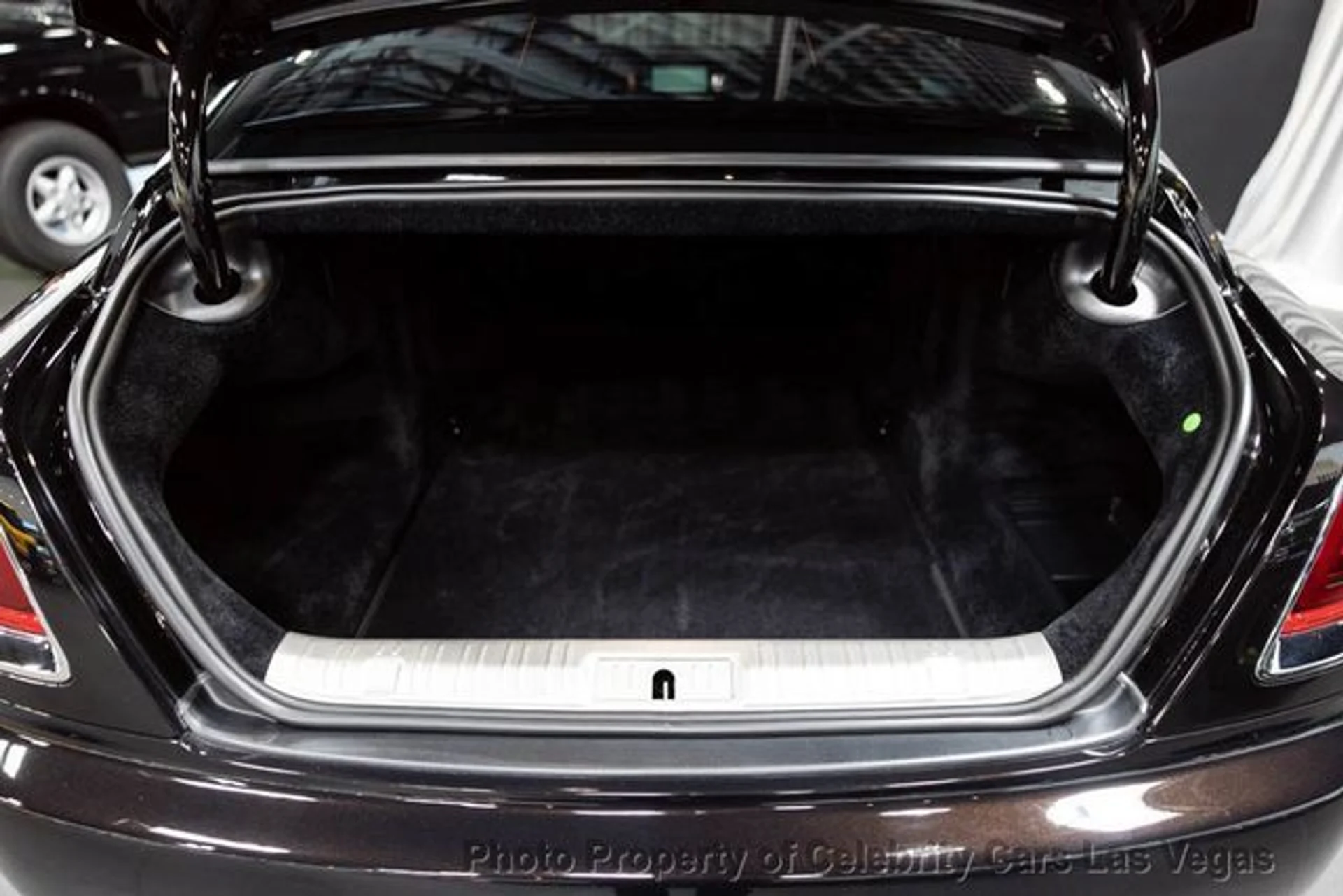 mph048_2233389063_used_2016_rolls_royce_wraith_inspiredbymusiclyricalcopperbespokeaudiostarlighth_9707_23057562_53_640_6a2e5f7d3c