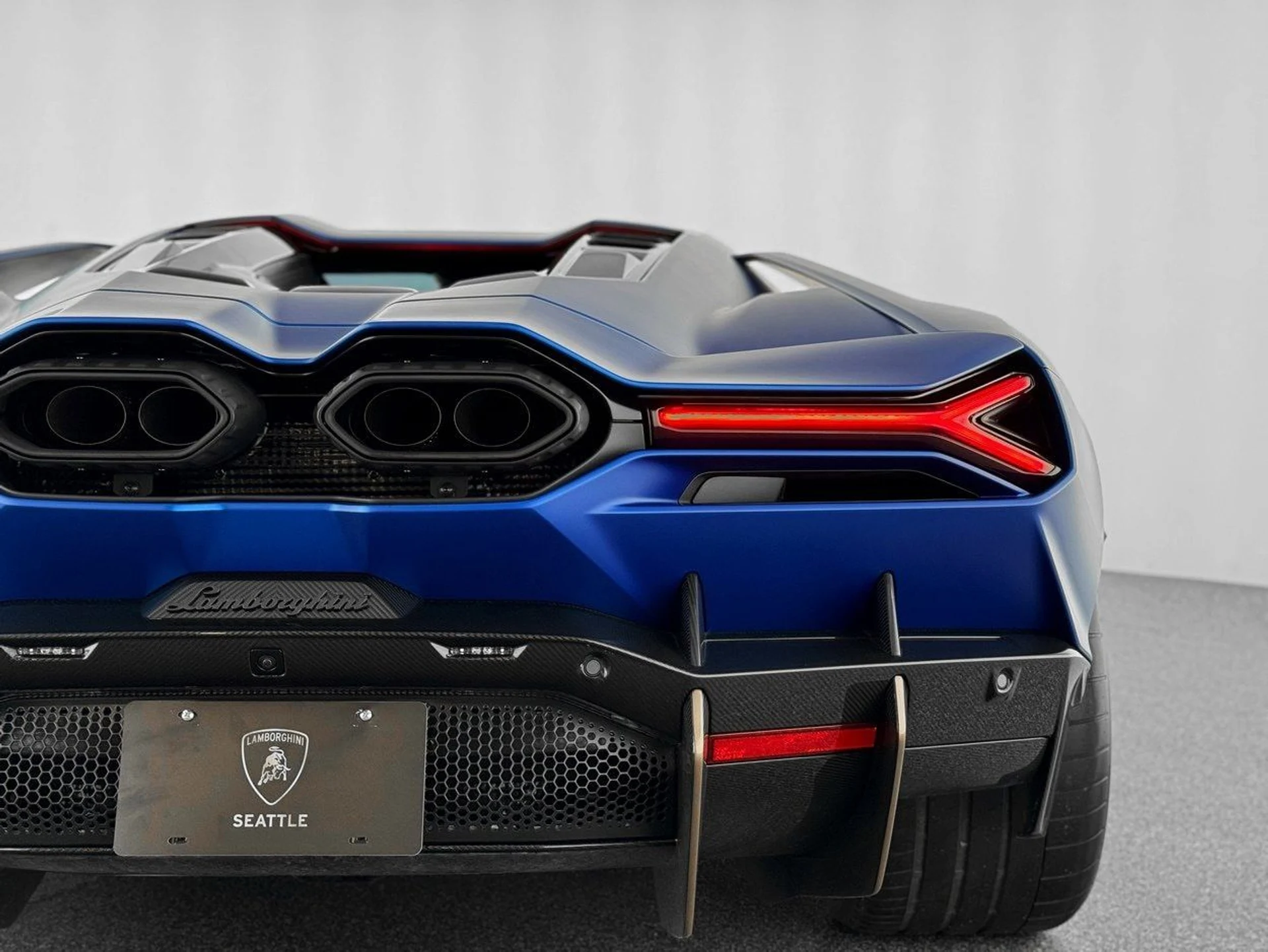 mph048_2241193131_9168e387d6348691b65ef49e34e44d0cx_374d89d9b6