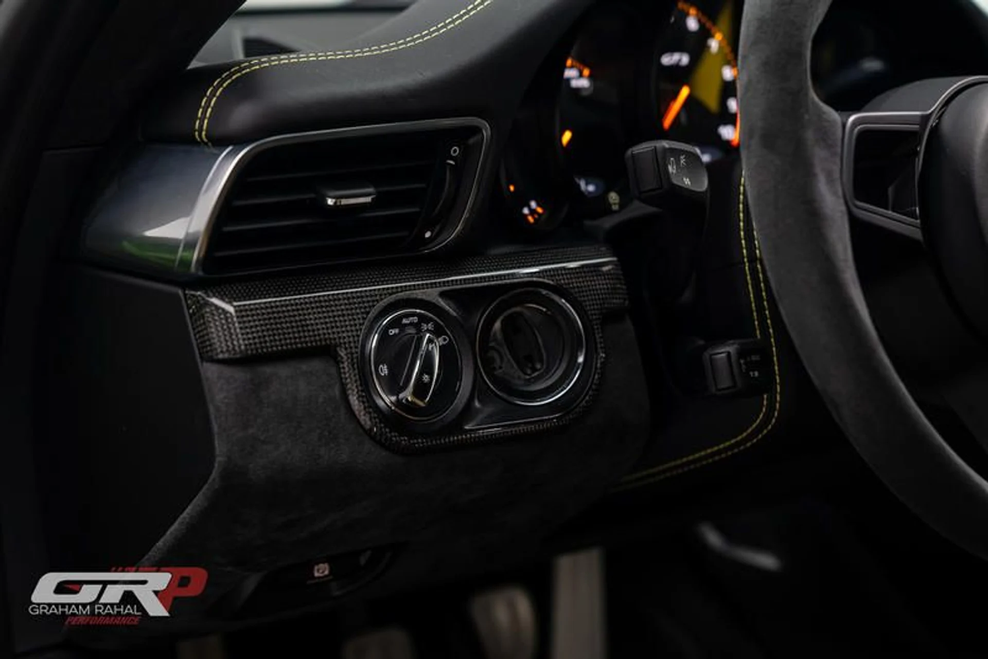 mph048_2269652278_089_B1_FBD_37_FA_43_F9_BE_20_112_C8441_FAE_9_d66d150803