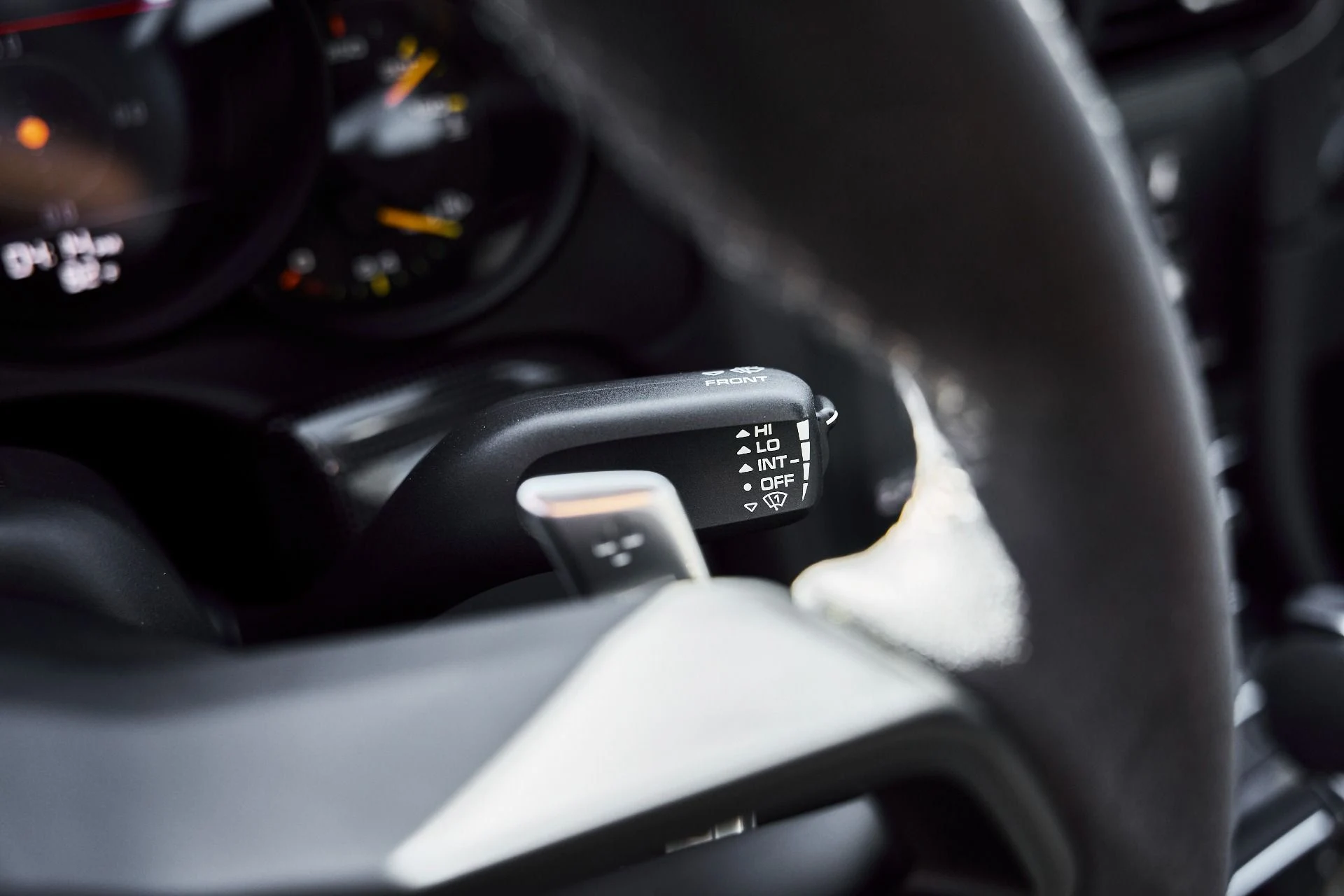 mph048_2270351819_Used_2019_Porsche_911_GT_3_RS_1780421899_450ebd3e42