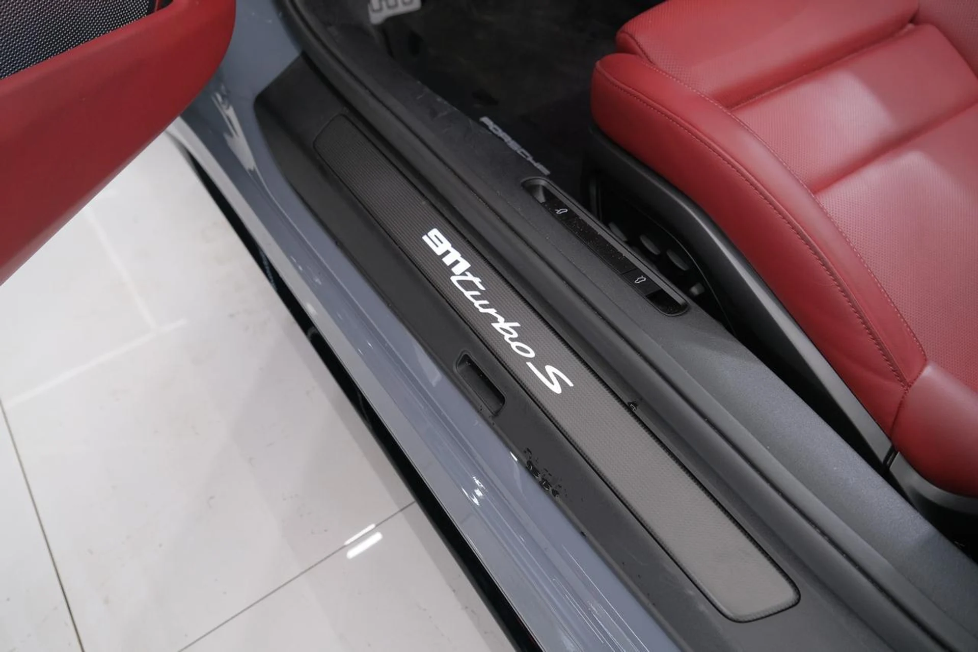 mph048_2274216738_8218373e18bb786167b3b50507ee3785_fefe42209b