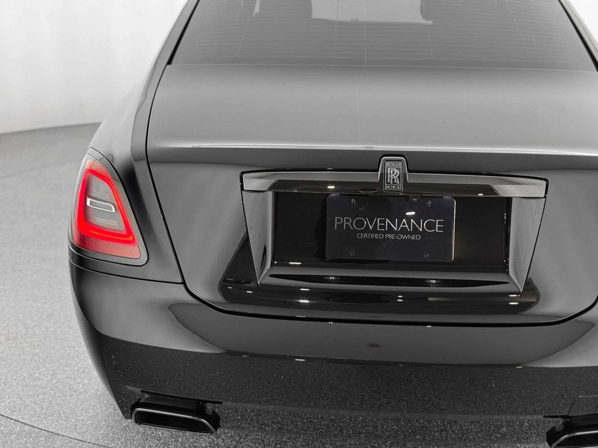 mph048_2292783279_d8bbe570e8c8405eba8dc9452af2ef31_f15d754d9d