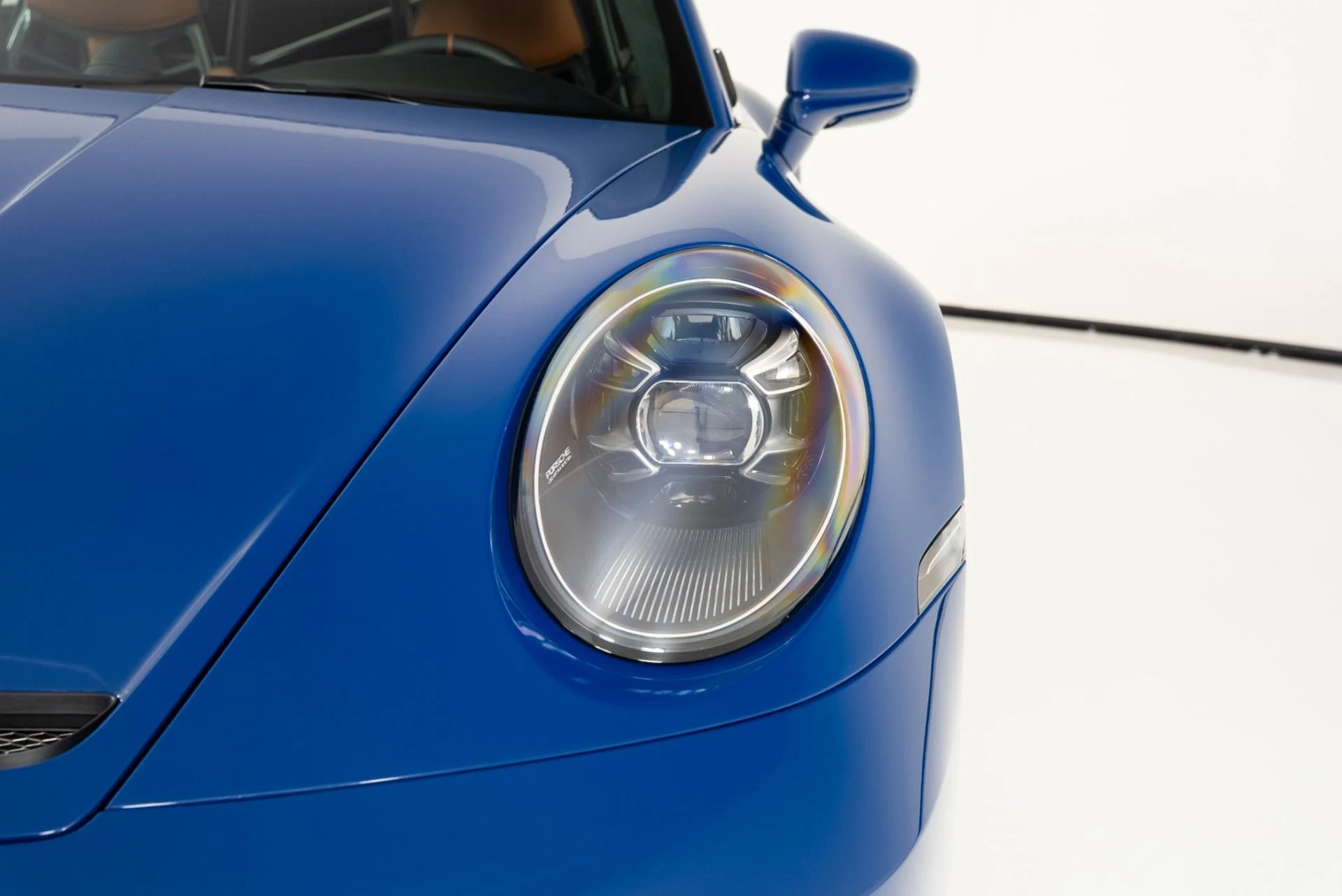 mph048_2312532172_Used_2024_Porsche_911_ST_1758136922_52d86763ea