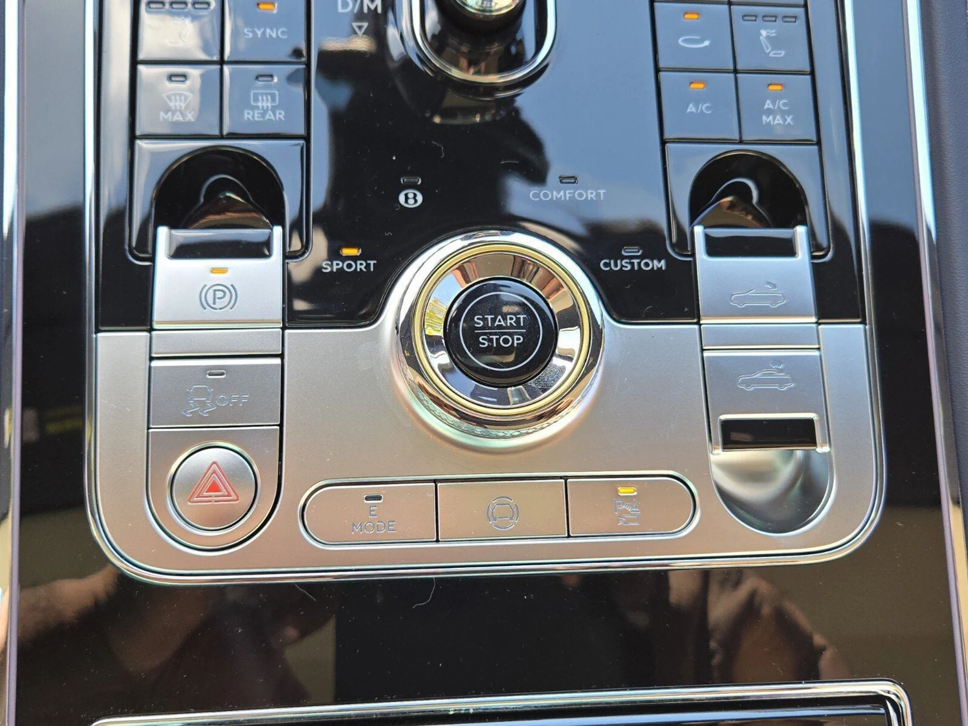 mph048_2343601675_f8f853e98f2f0358703fcbb747602f27x_944b7ff283