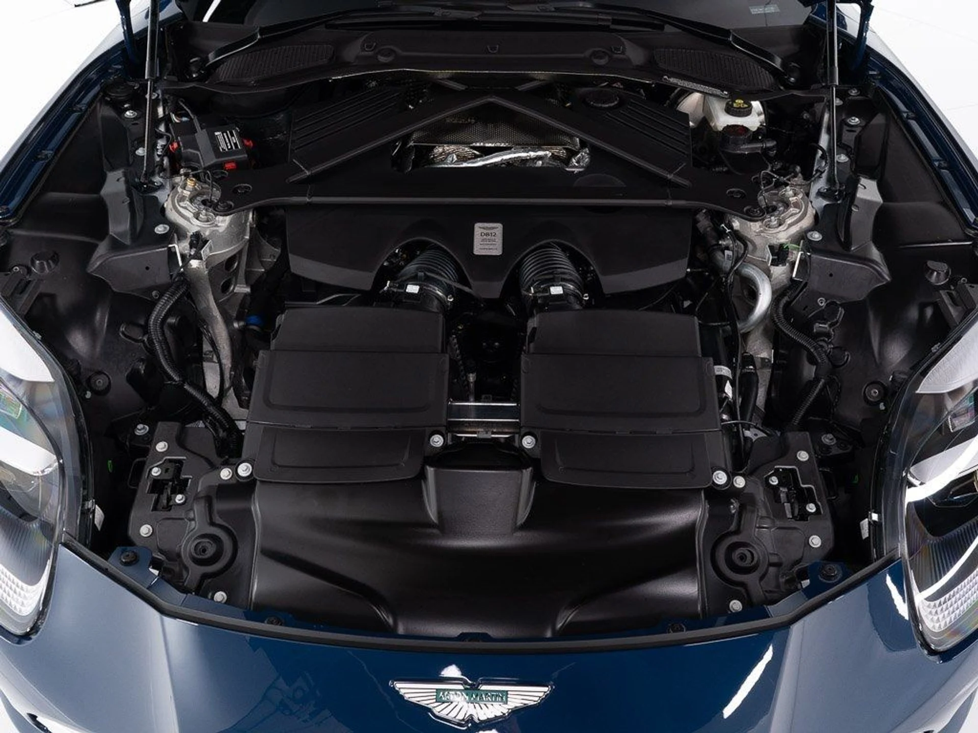 mph048_2379785971_89abe0640125526c915e03d3f756a615_a56f397d74