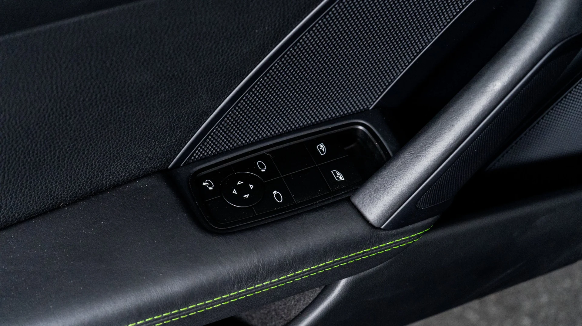 mph048_2383023857_content_homenetiol_com_2001243_2130496_0x0_da95c0762f62495db6a276ba828ea660_1d8c281cda