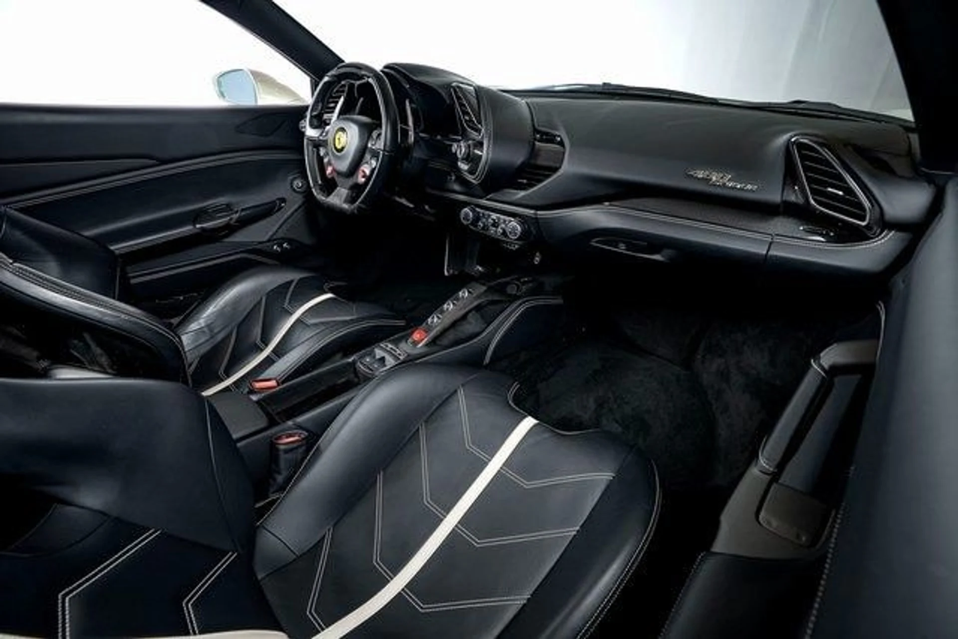 mph048_2387007562_4caf794e292de9a829a2278b88e46be6x_e9ed7313fc