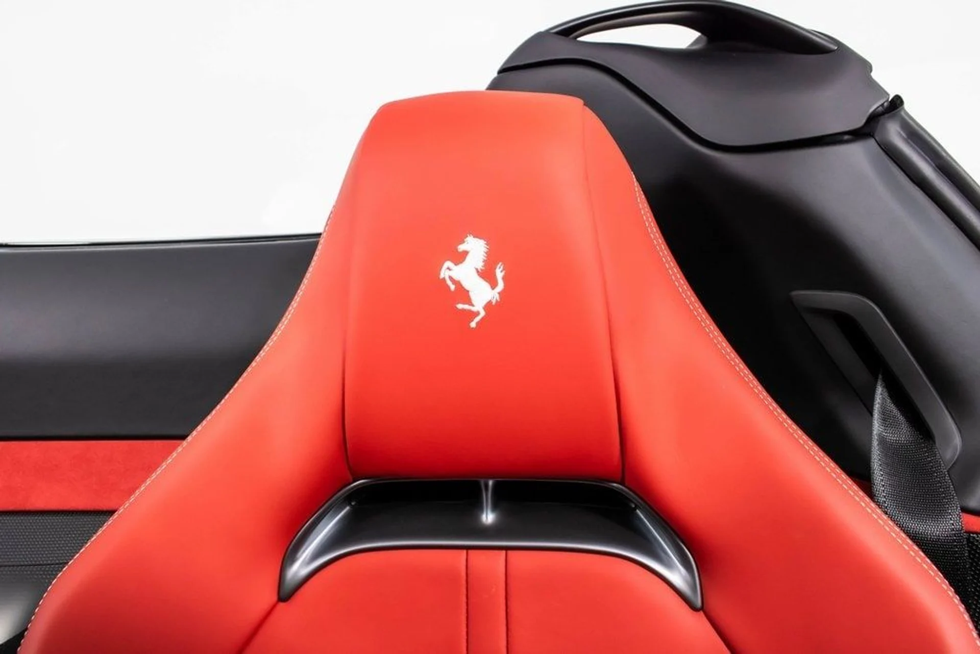 mph048_2413355836_3c55b34dd86e7057017bcd44279ded33x_a2516e37c0