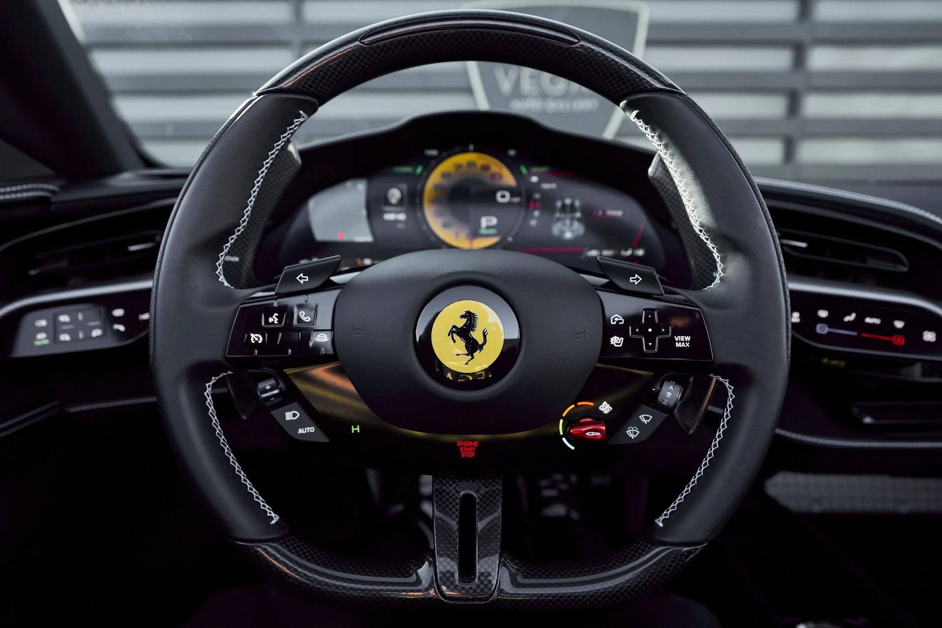 mph048_2421589267_Used_2025_Ferrari_SF_90_Spider_1764059300_94123b9562